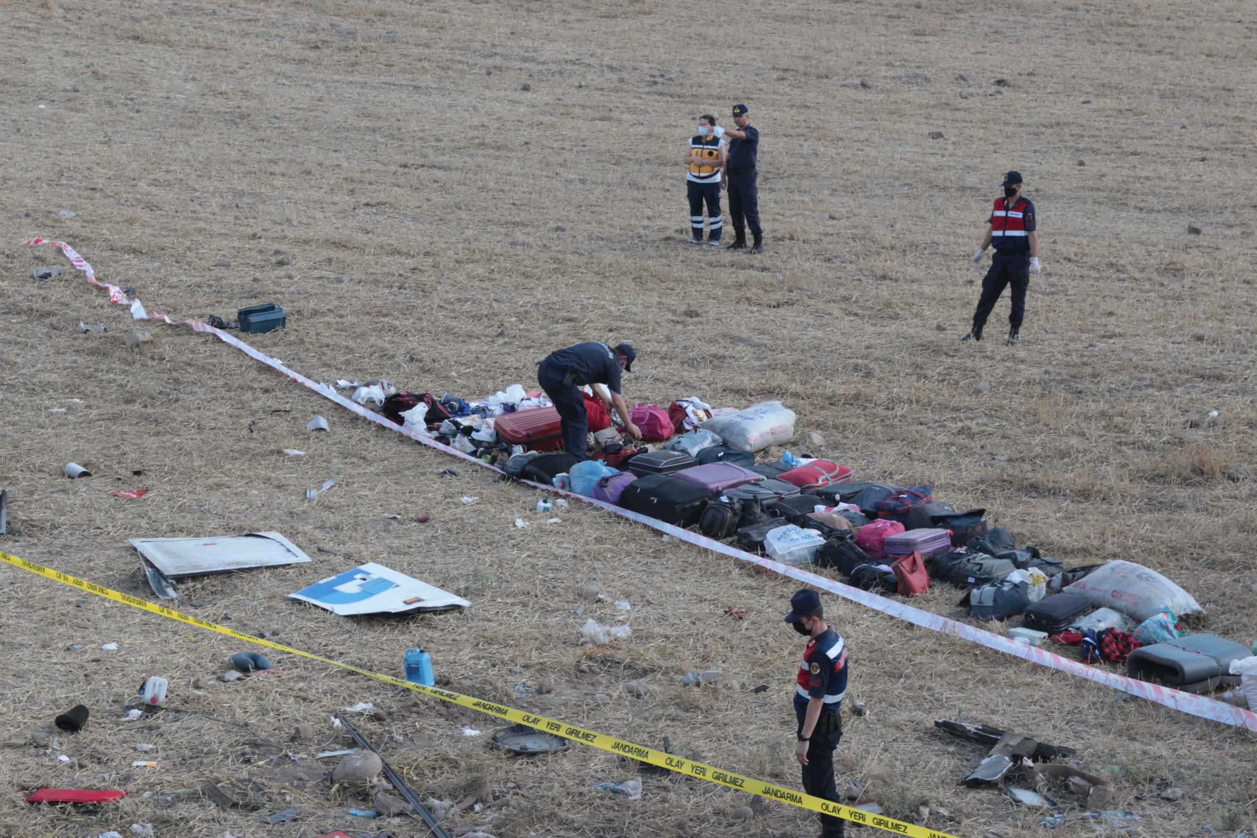 Balıkesir'de katliam gibi kaza!