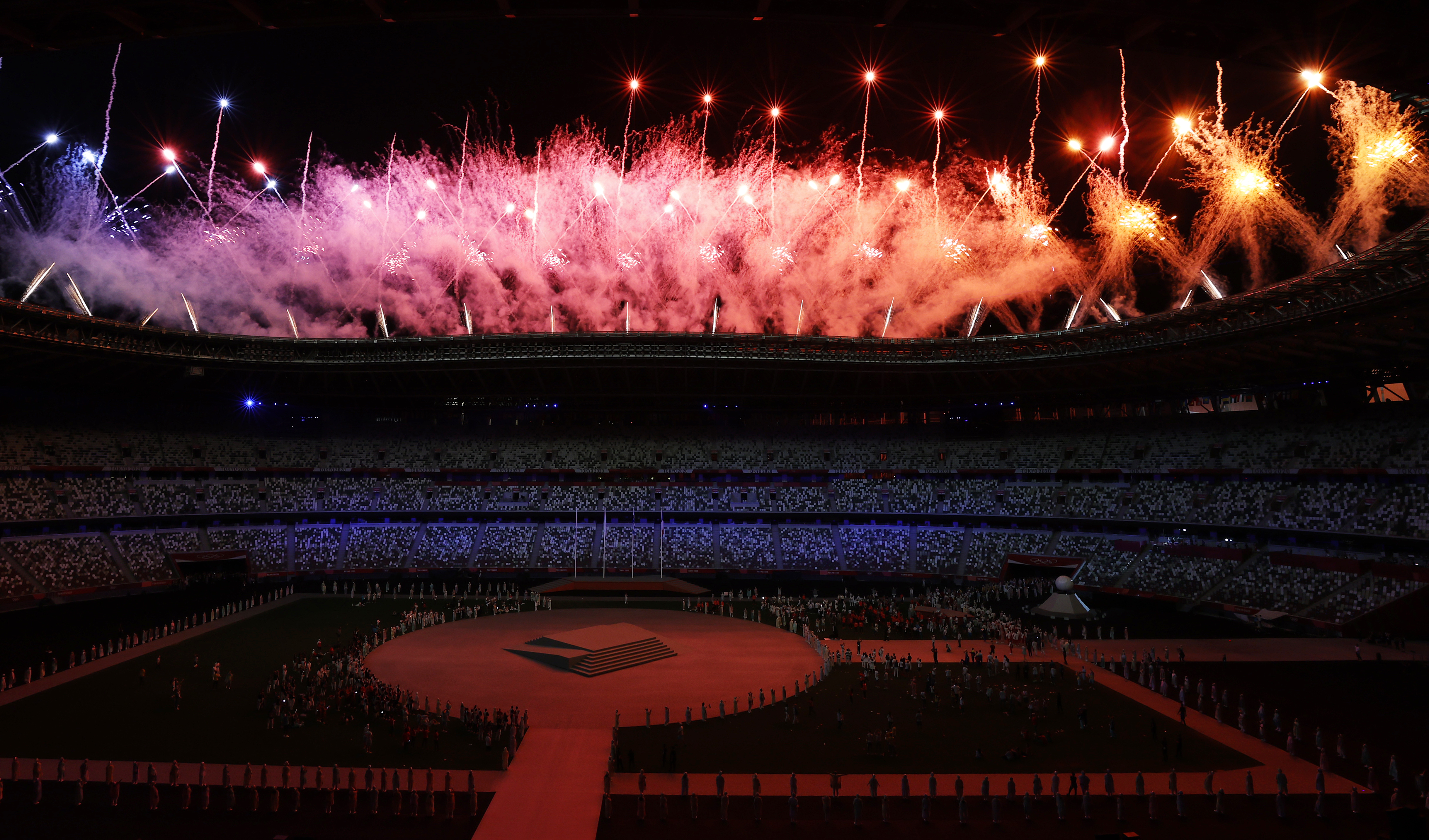 Tokyo Olimpiyat Oyunları kapanış seremonisi ile resmen sona erdi