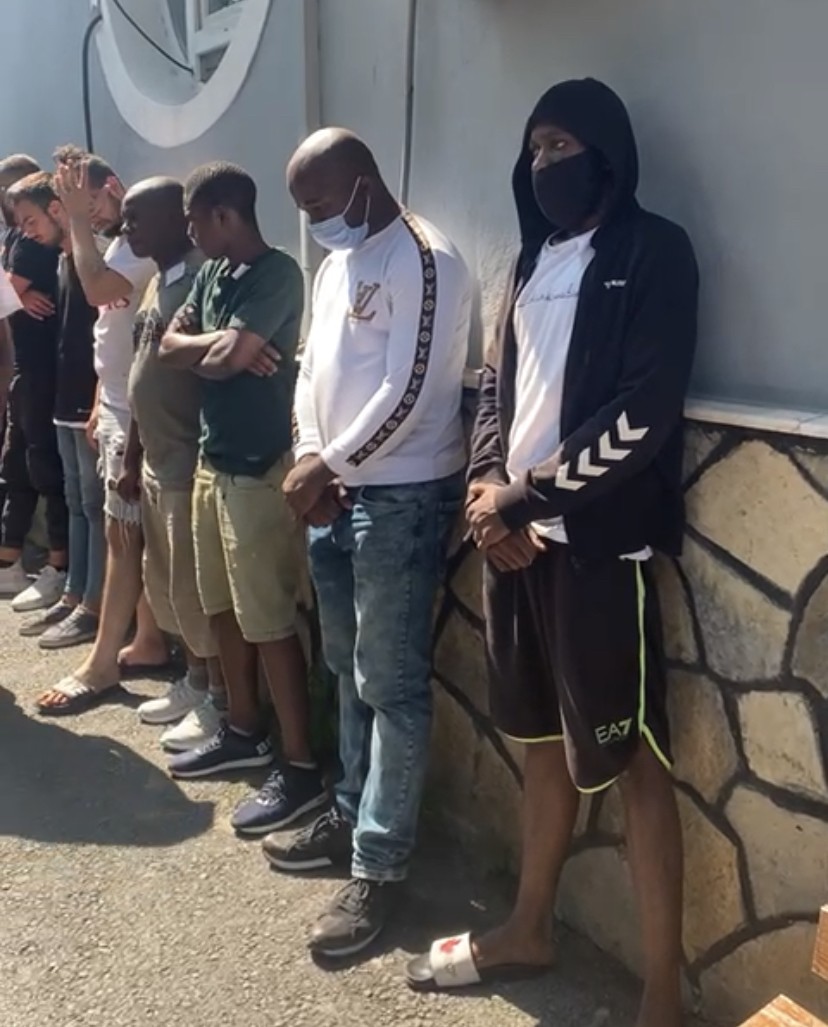 Beyoğlu’nda kaçak göçmen operasyonu: 35 yabancı şahıs yakalandı