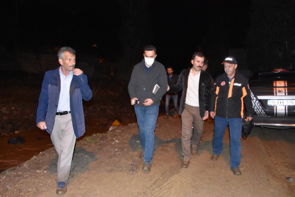 Sarıkamış’ta sel felaketi: 40 ev ile 6 araç hasar gördü