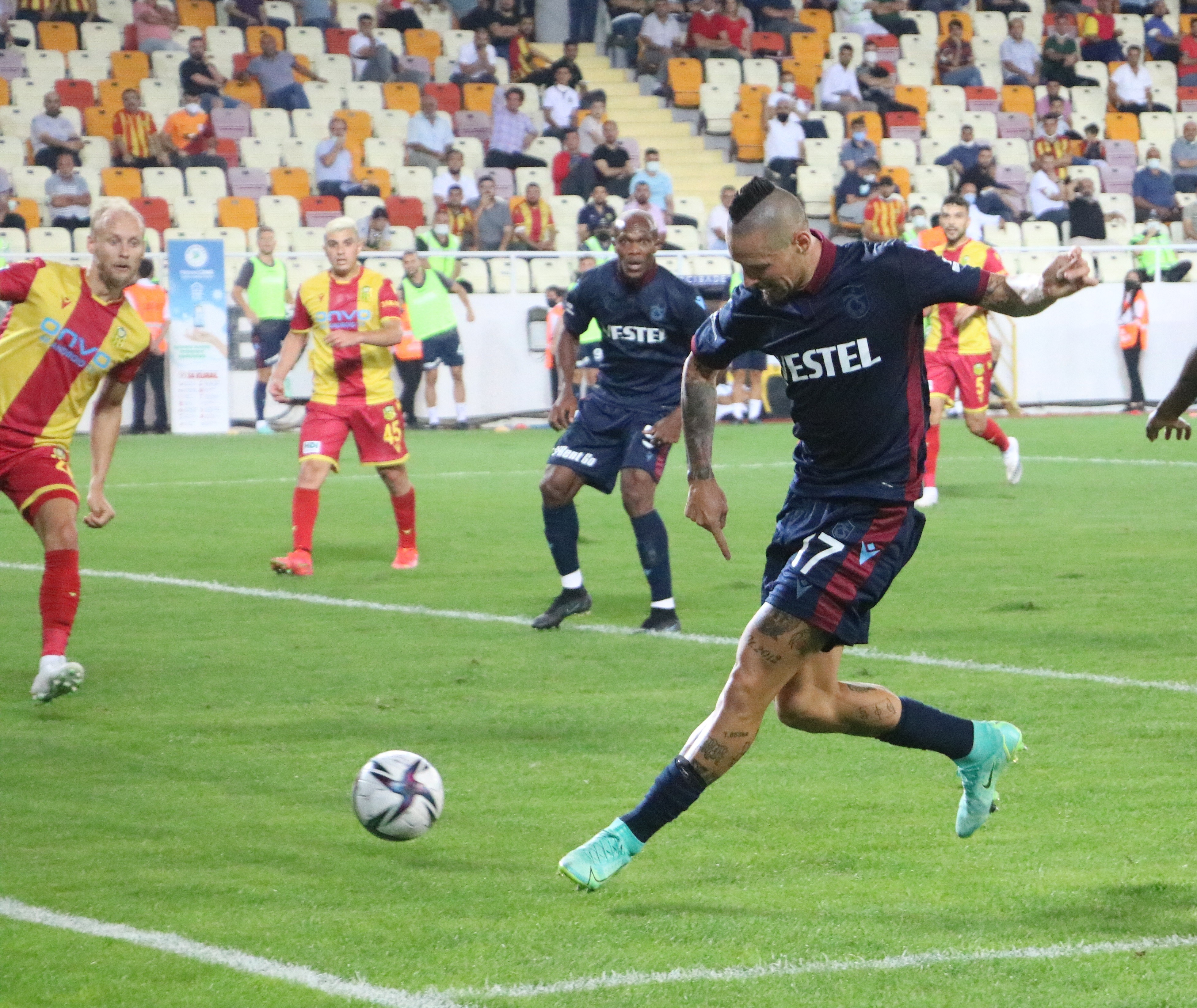 Trabzonspor'dan fırtına gibi başlangıç!