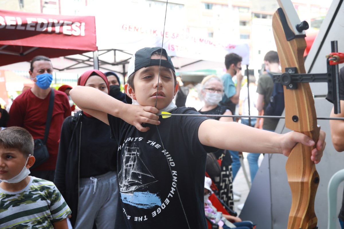 Gaziosmanpaşa Meydanı spor merkezine dönüştü