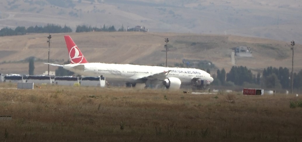 Mehmetçik Afganistan'dan dönüyor! İlk kafile Türkiye'de