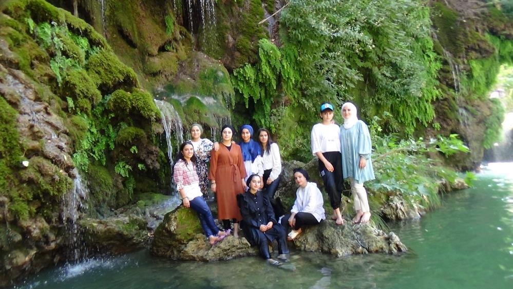 Batman'da teröristlerin viran ettiği köylere yeniden huzur geldi