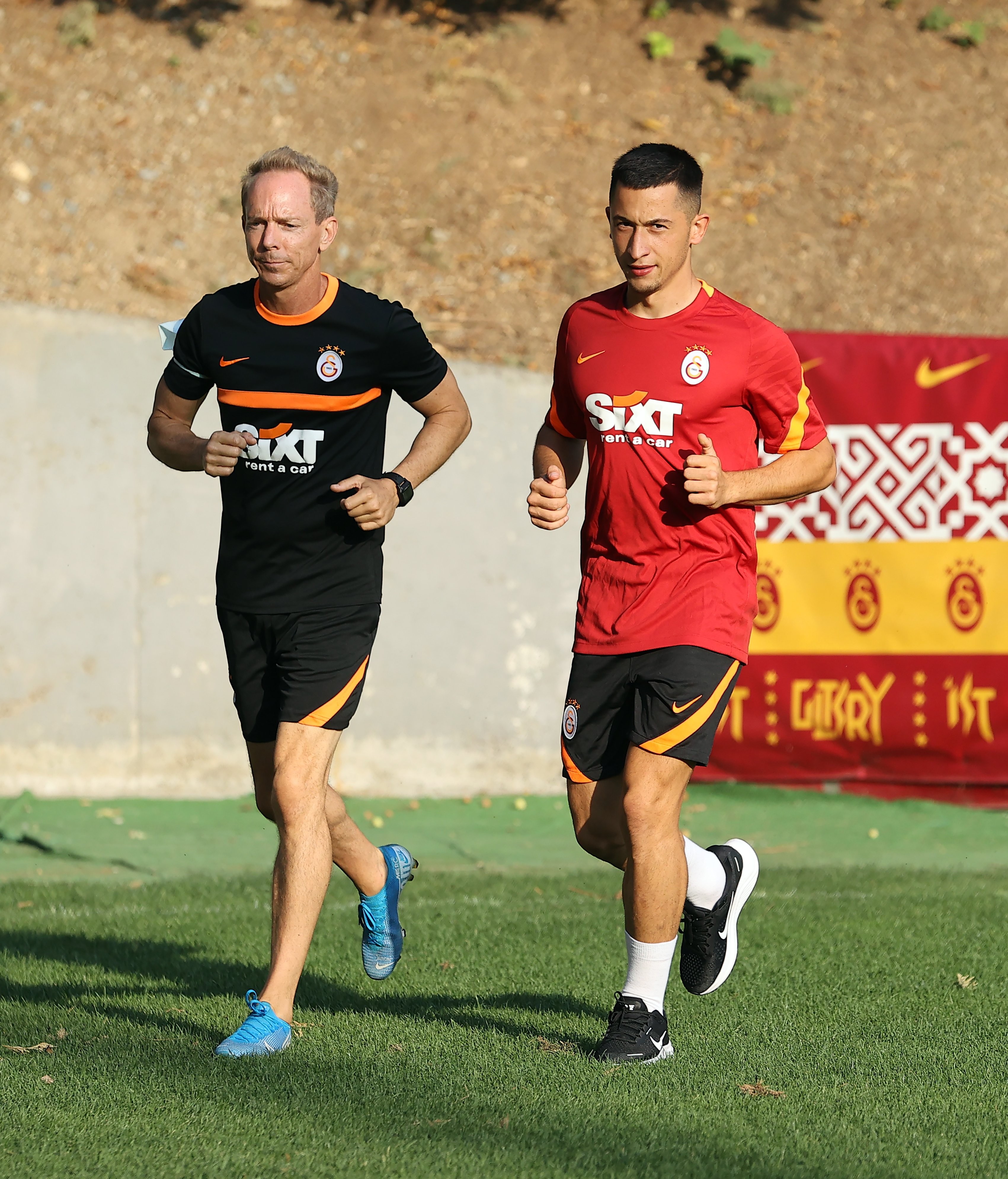 Morutan, Galatasaray ile ilk antrenmanına çıktı