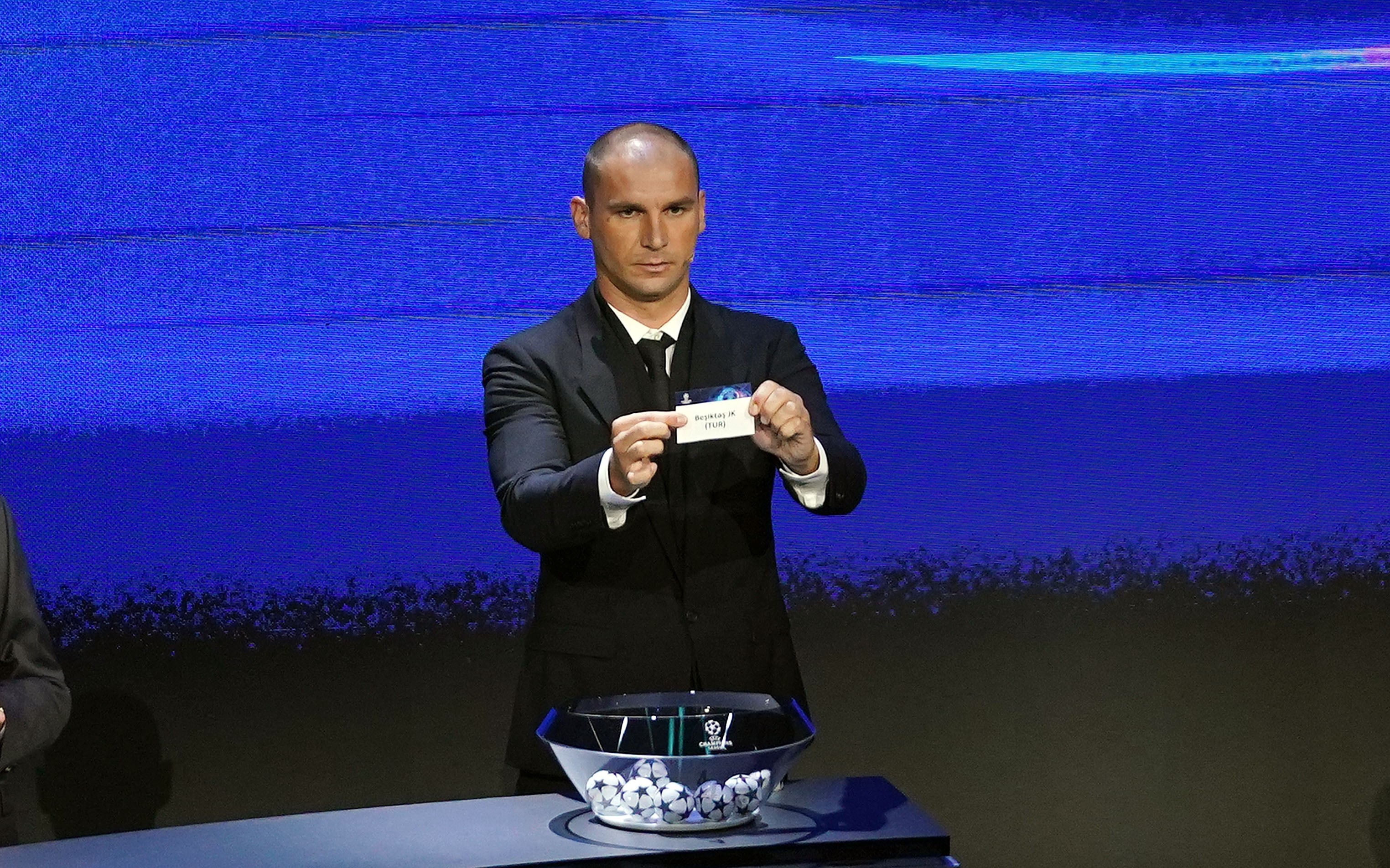 UEFA Şampiyonlar Ligi'nde Beşiktaş'ın rakipleri belli oldu