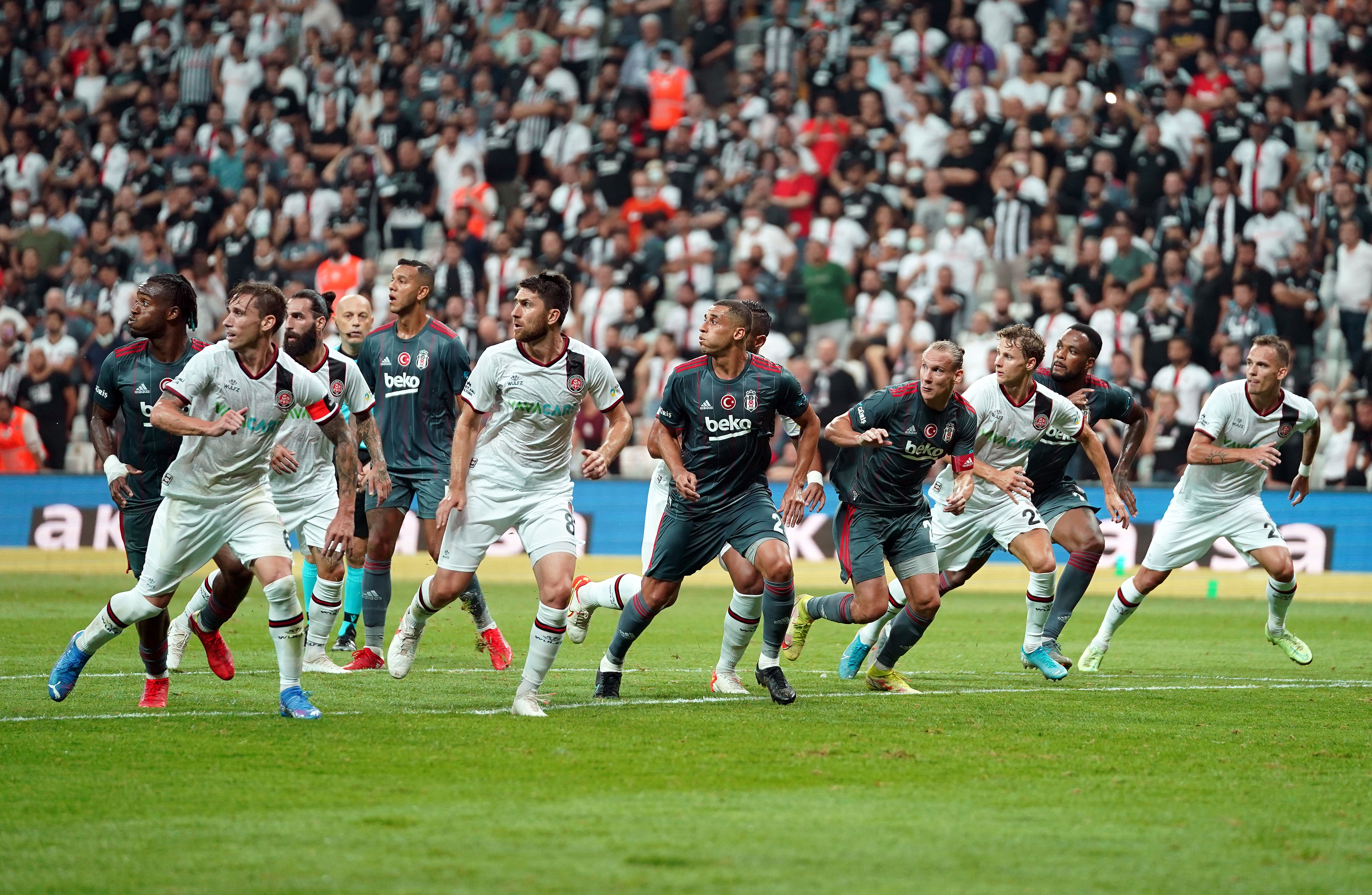 Süper Lig: Beşiktaş: 1 - Fatih Karagümrük: 0 (Maç sonucu)