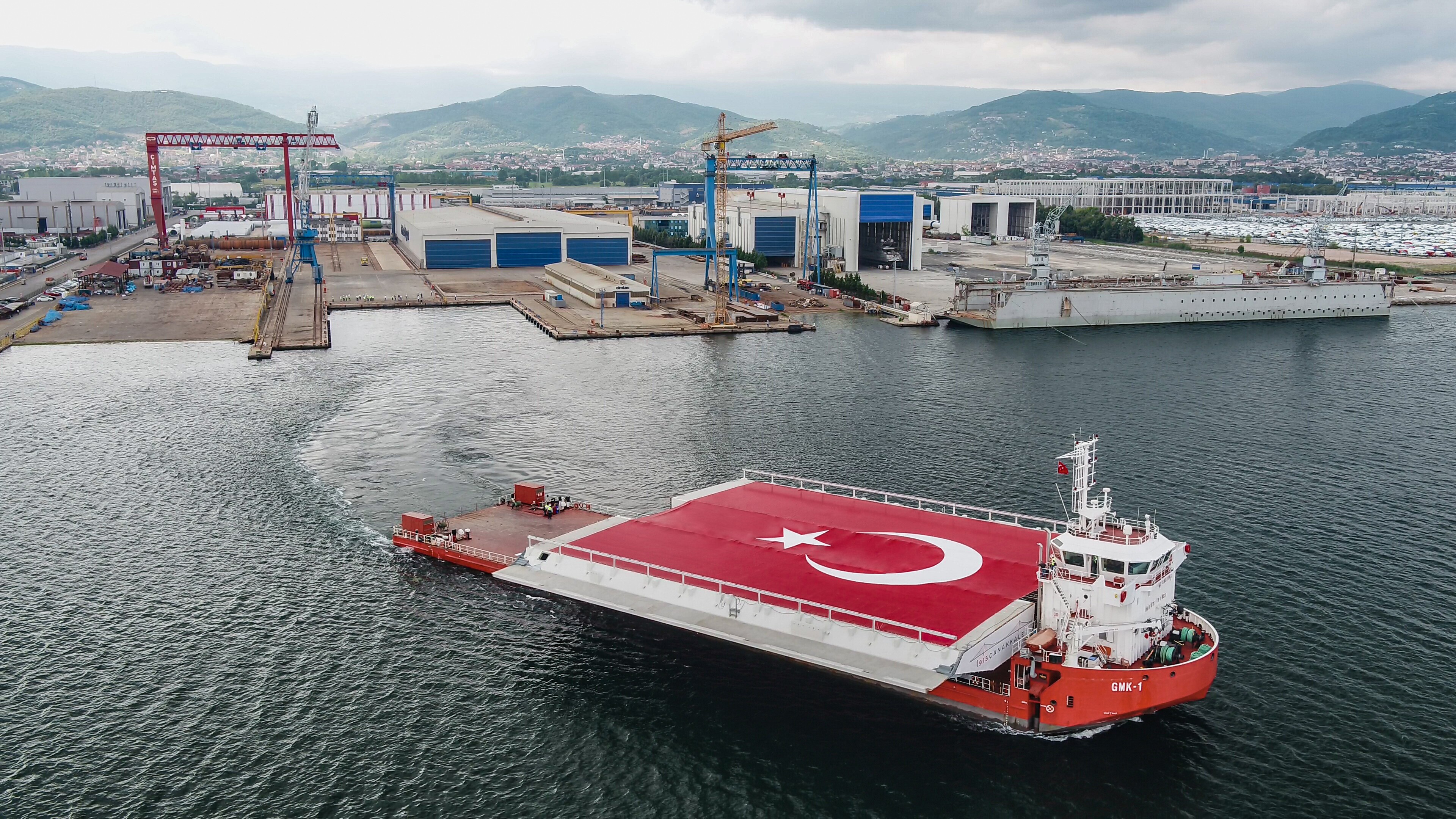 1915 Çanakkale Köprüsü’nün son tabliye bloğu geldi