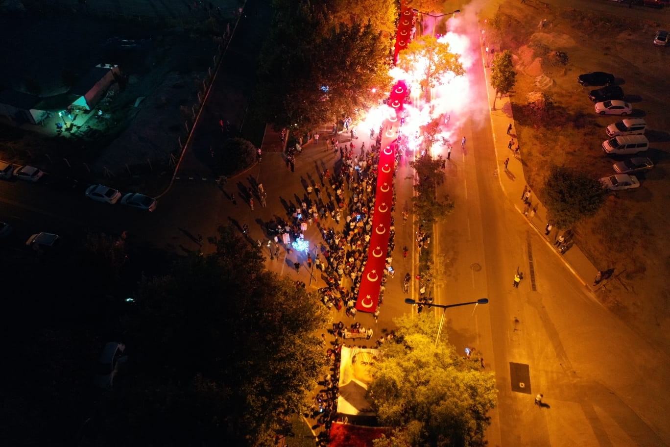 Merkezefendi büyük zaferin coşkusunu Athena ile yaşadı