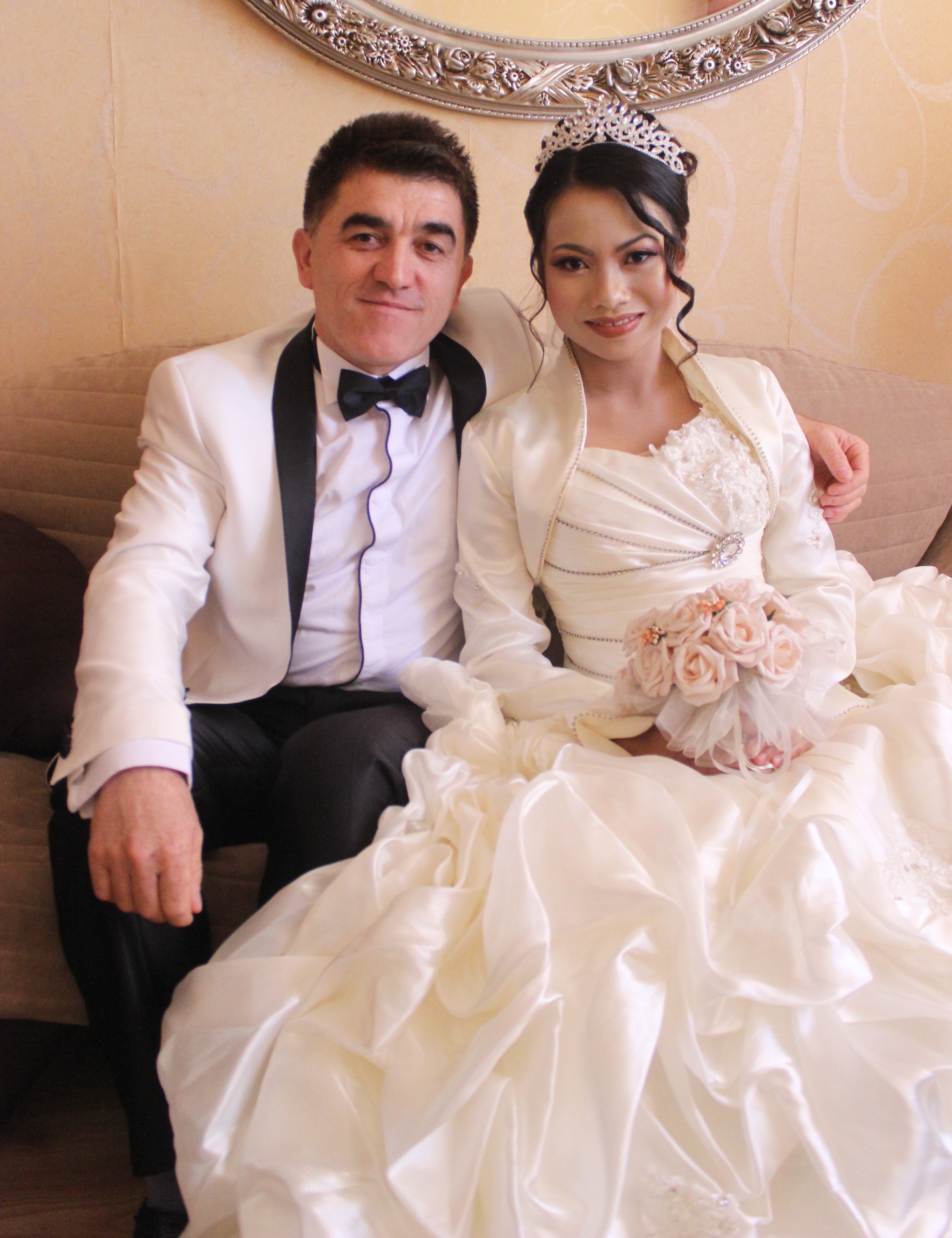 7 bin kilometre öteden Bursa'ya gelin geldi