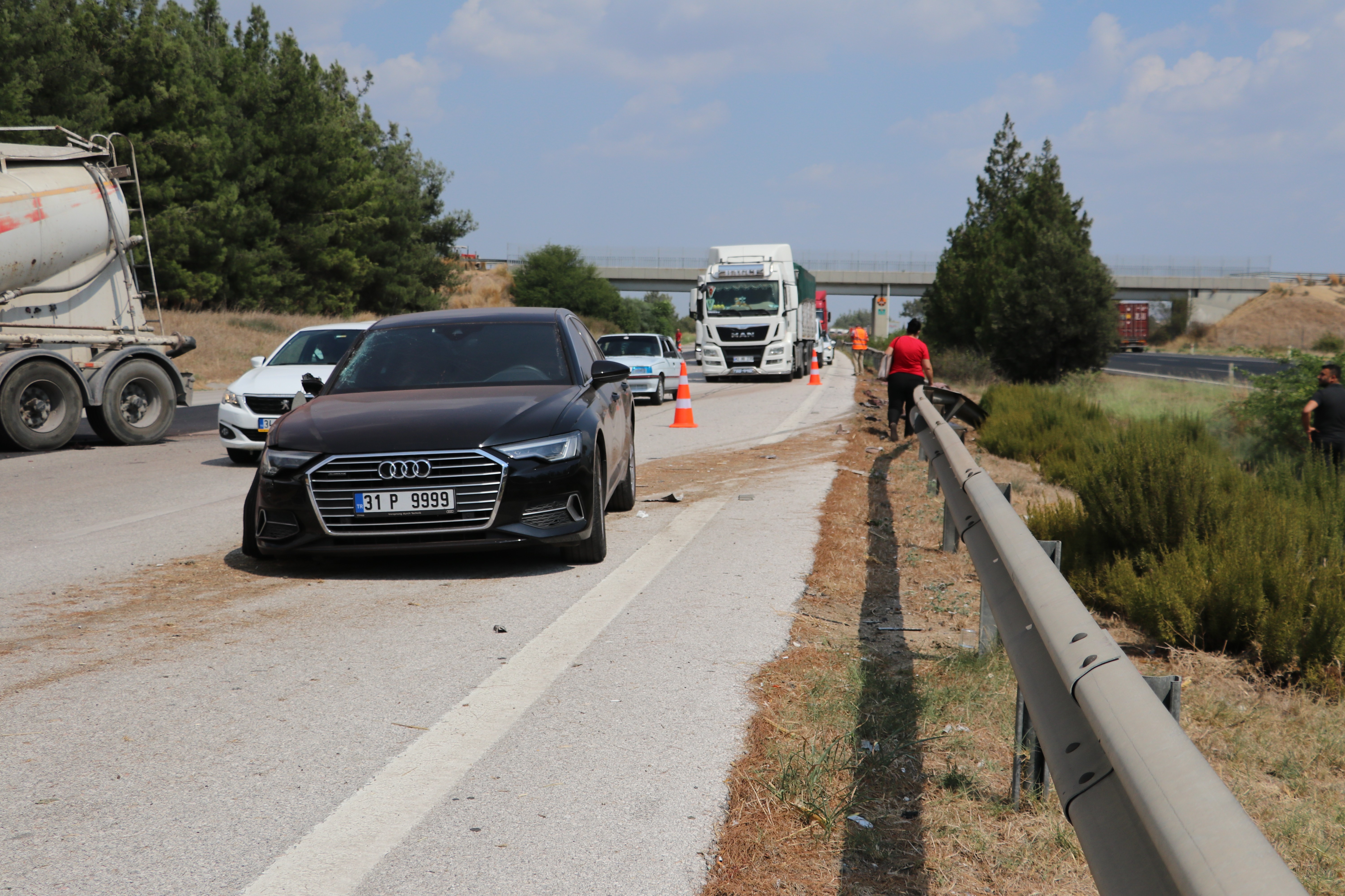 Adana’da otobanda zincirleme trafik kazası: 1 ölü