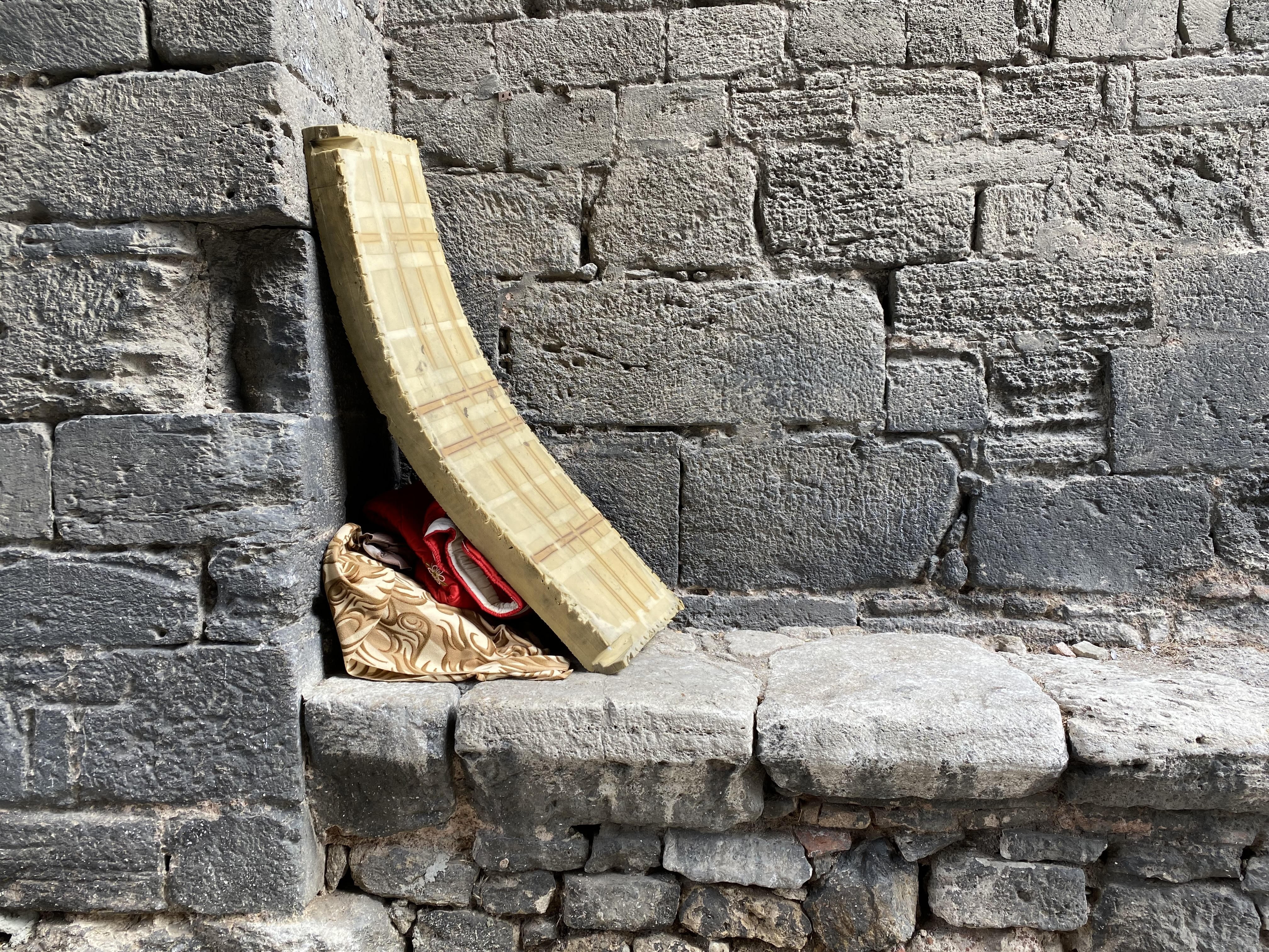 Fatih Sultan Mehmet’in ordusunun İstanbul’a girdiği kapı madde bağımlıları ve evsizlere mesken oldu