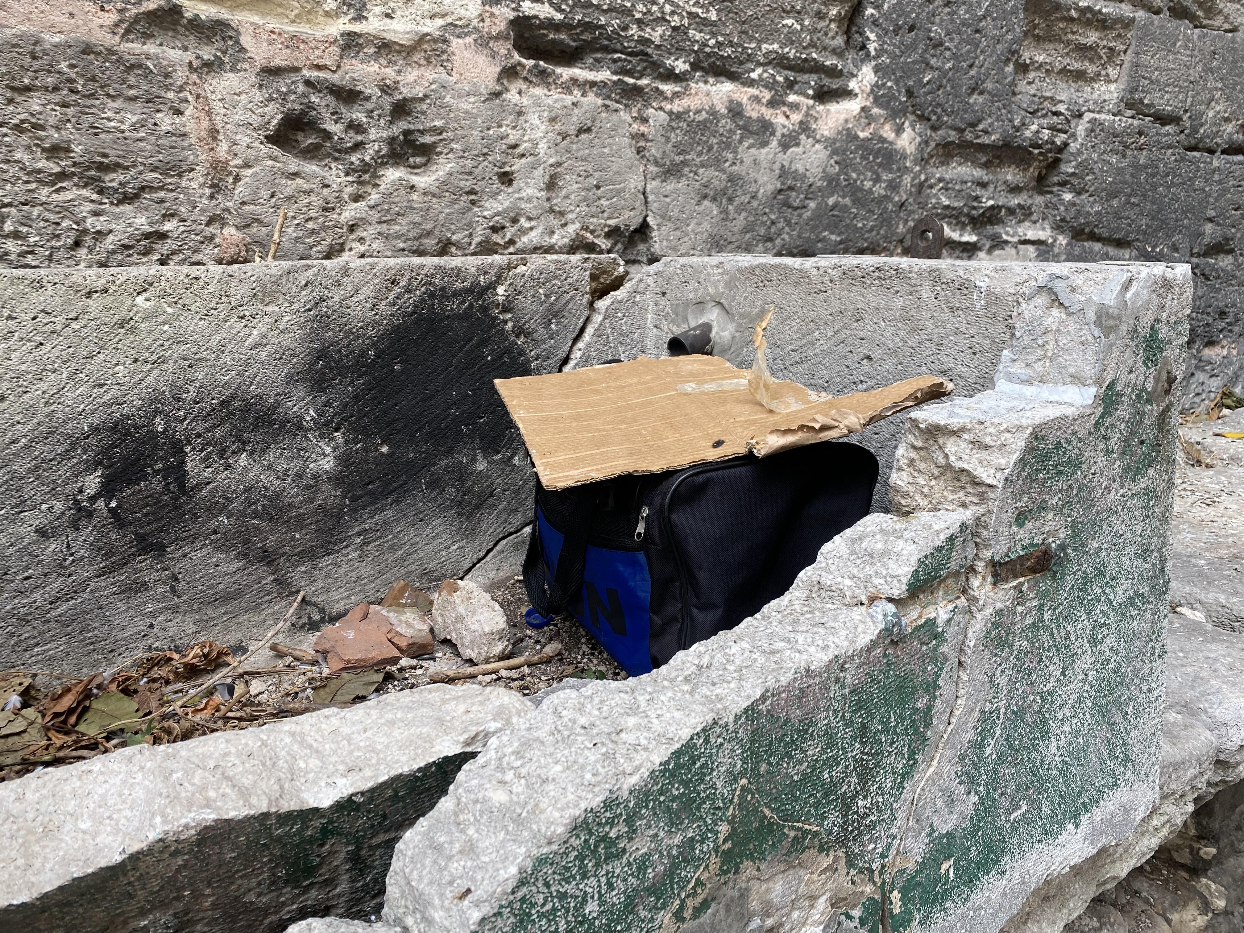 Fatih Sultan Mehmet’in ordusunun İstanbul’a girdiği kapı madde bağımlıları ve evsizlere mesken oldu