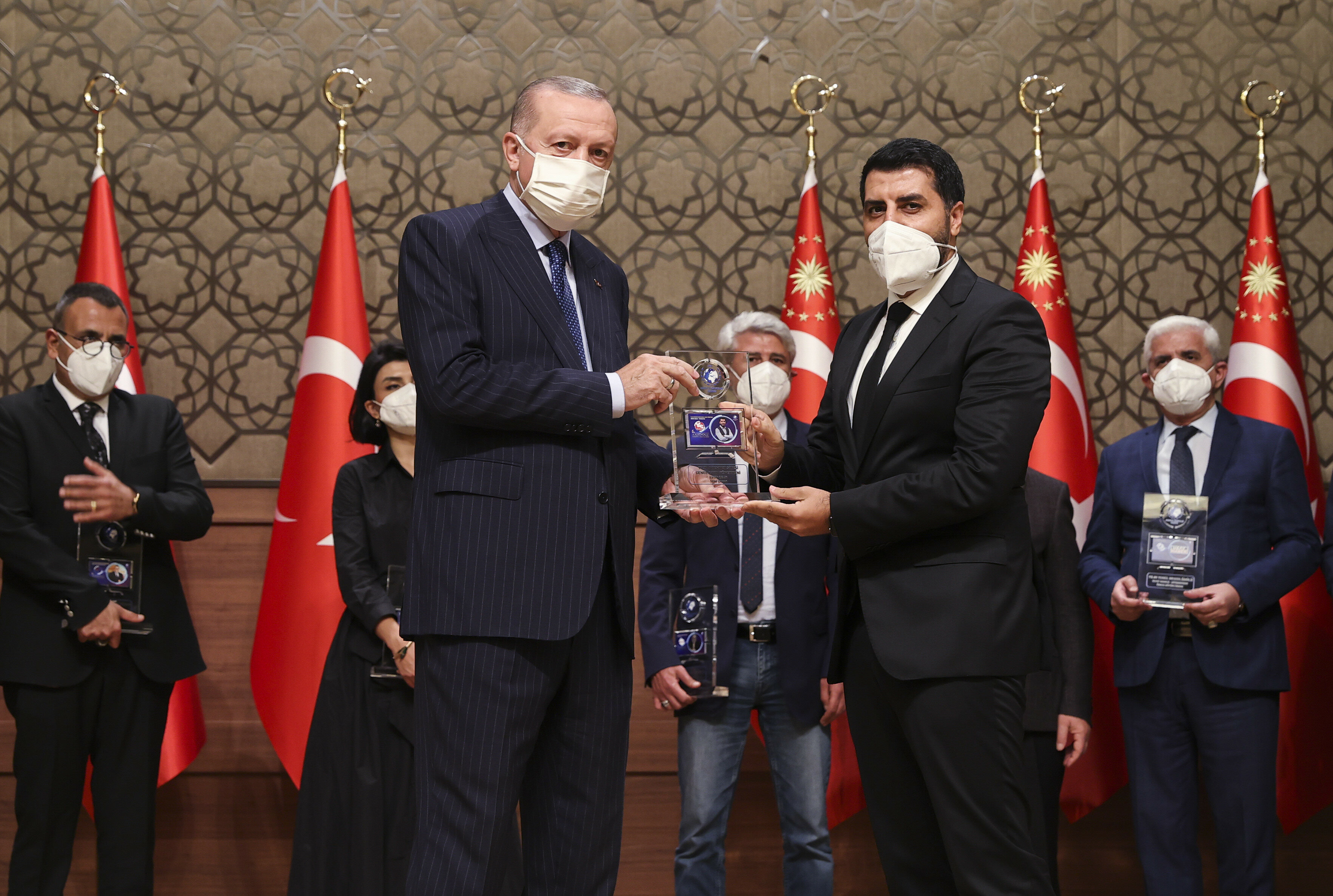 Albayrak Medya'ya çifte ödül