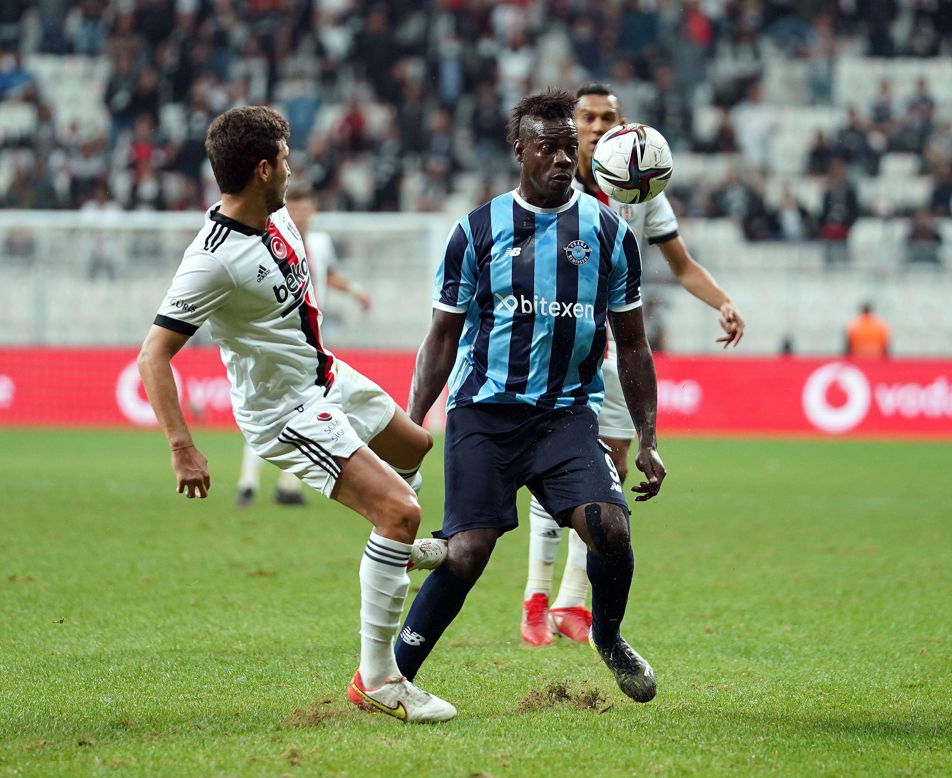 Beşiktaş son dakikalarda 2 puanı kaçırdı