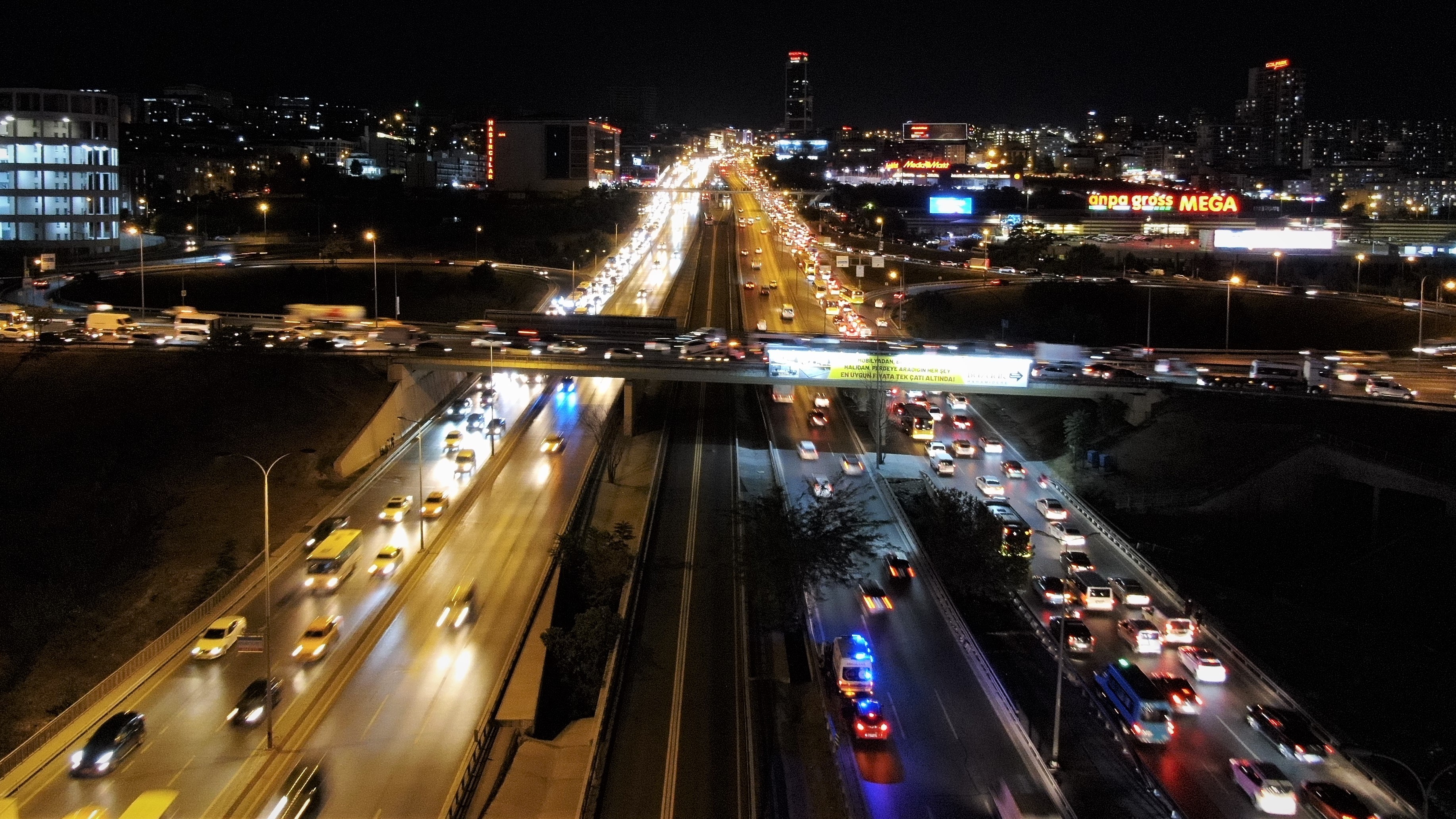 İstanbul’un trafik çilesi her geçen gün artıyor