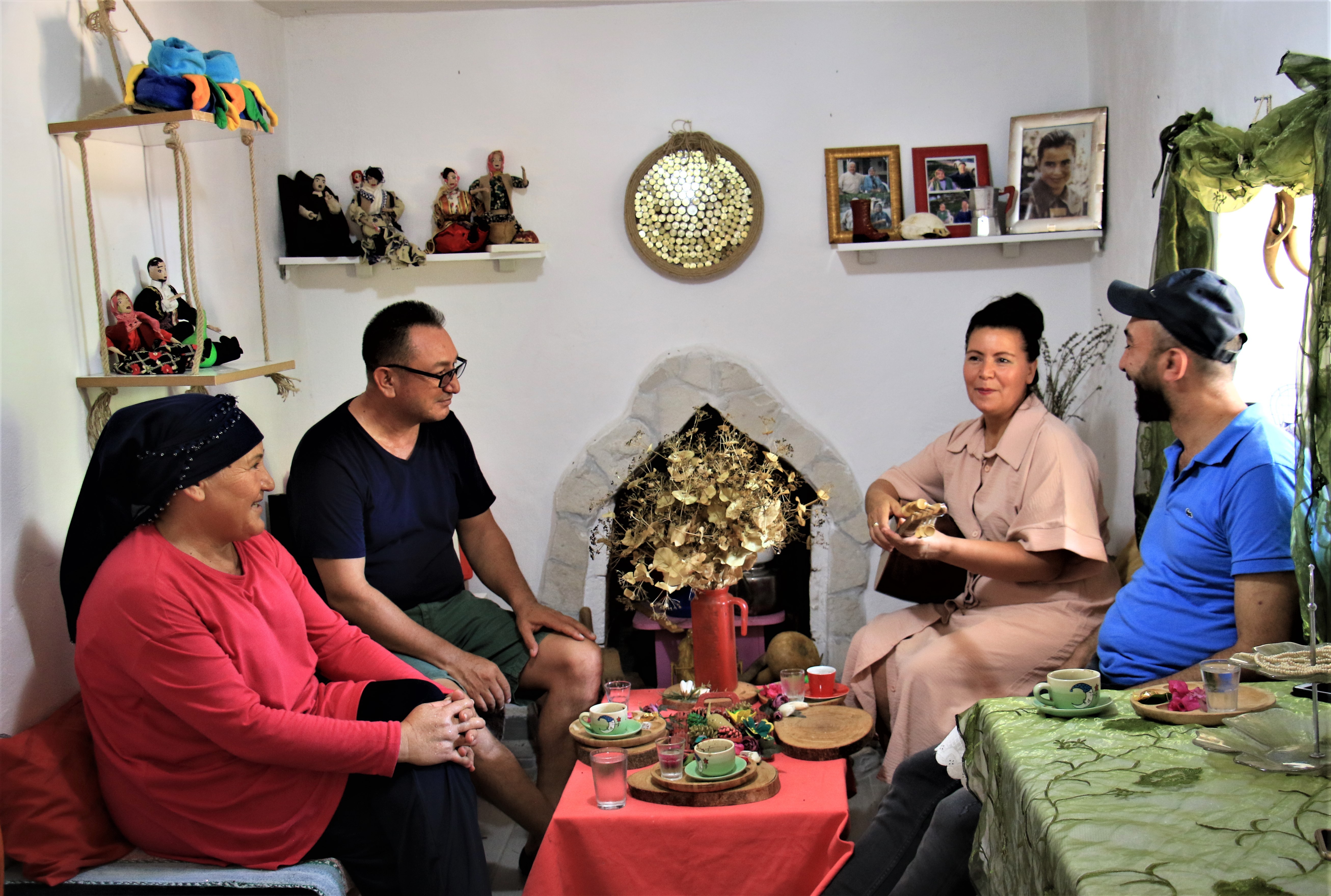 Her emeklinin kurduğu hayali gerçekleştirdi, gelen gitmek istemiyor