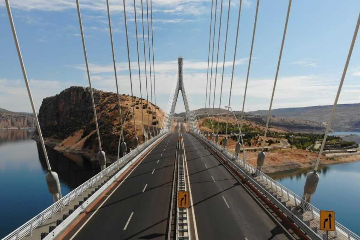 Nissibi Köprüsü’nden 3,5 milyon araç geçti