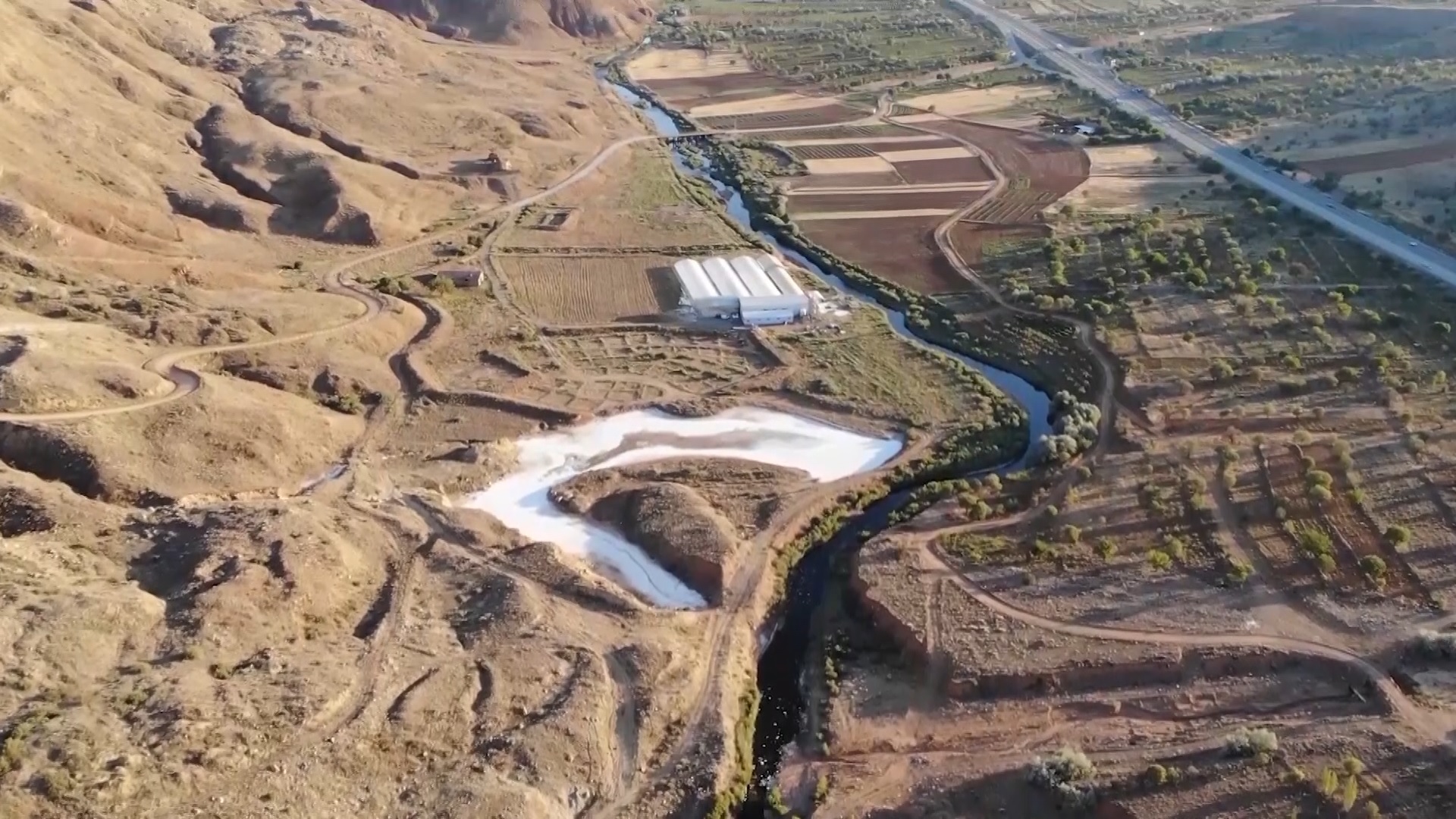Baba-kız keşfetti, dünyada sadece üç kaynakta var