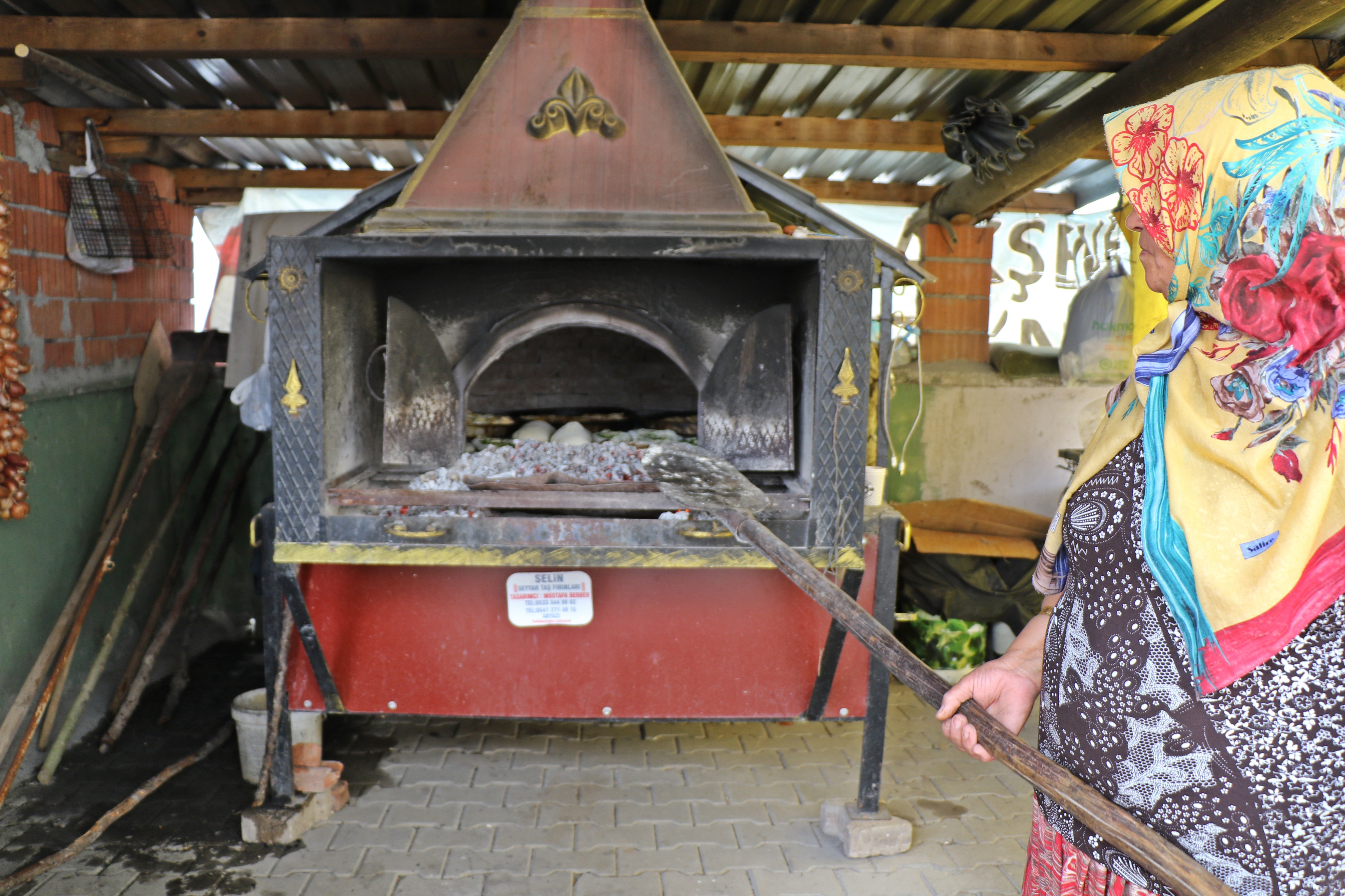 Köy kadınları bu lezzet için seferber oluyor