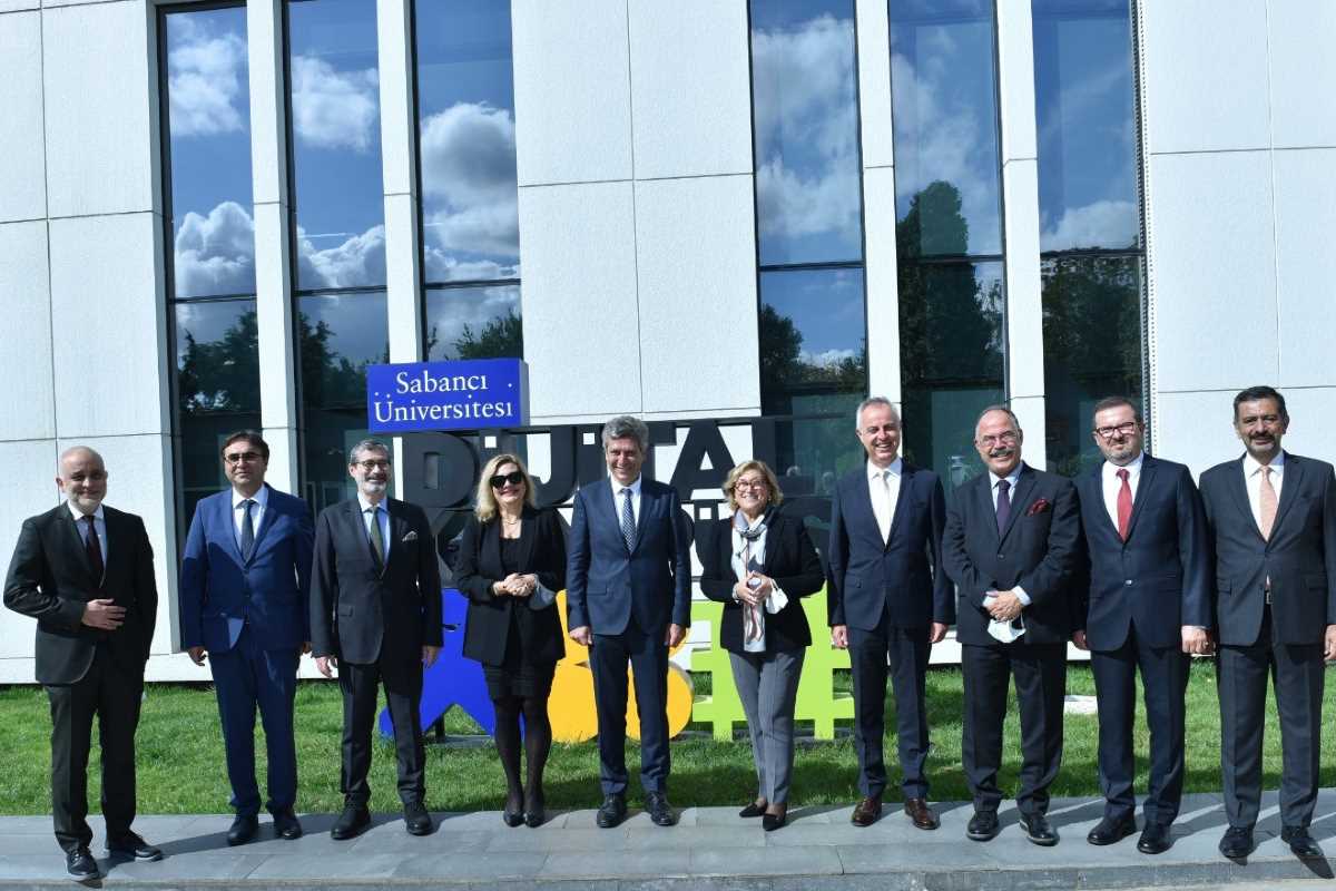 Sabancı Üniversitesi Altunizade Dijital Kampüs’ünde eğitim başladı