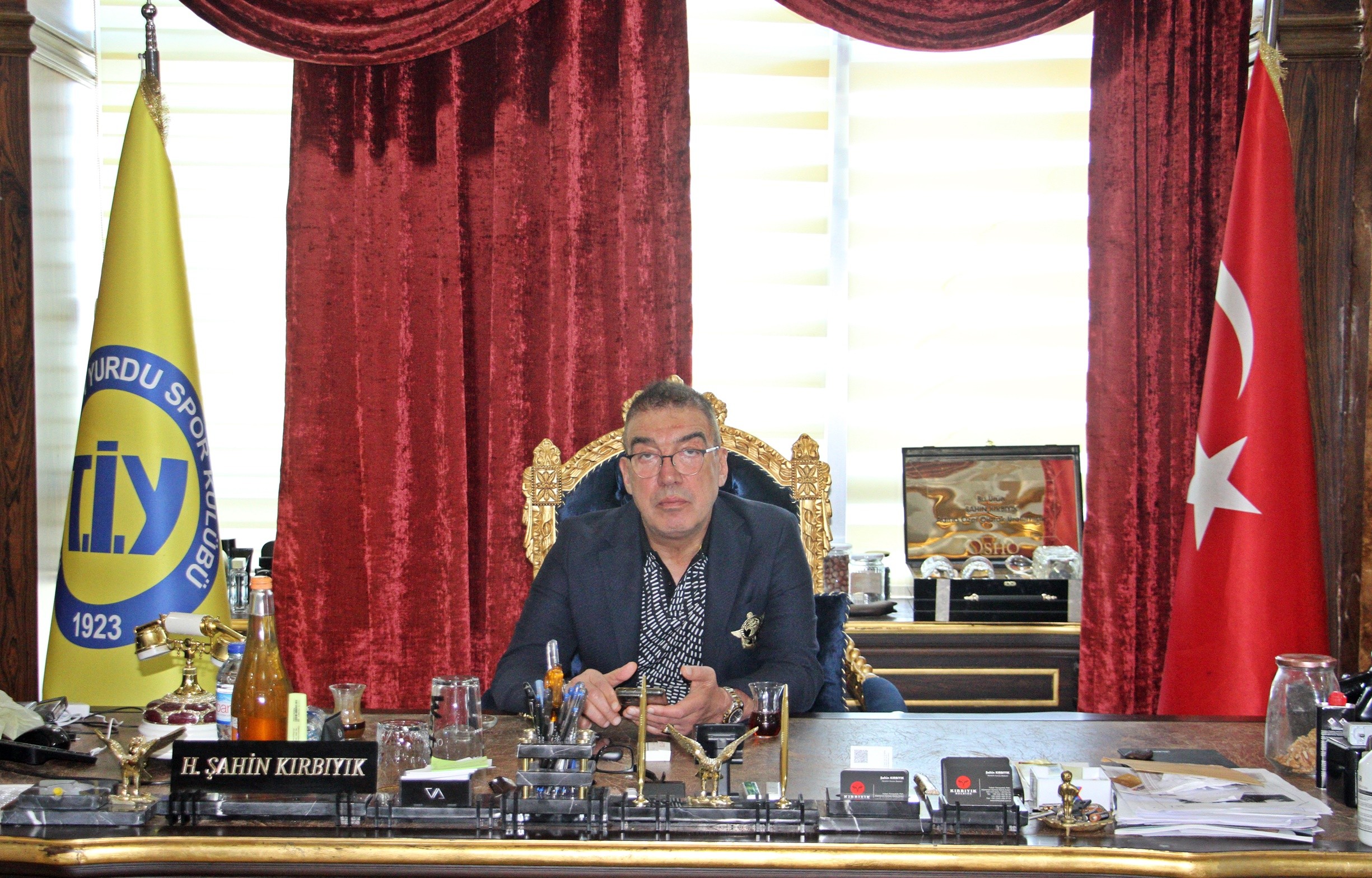 Tarsus İdman Yurdu Başkanı Şahin Kırbıyık: 'Forması terlemeden sahadan çıkanları gördüm'