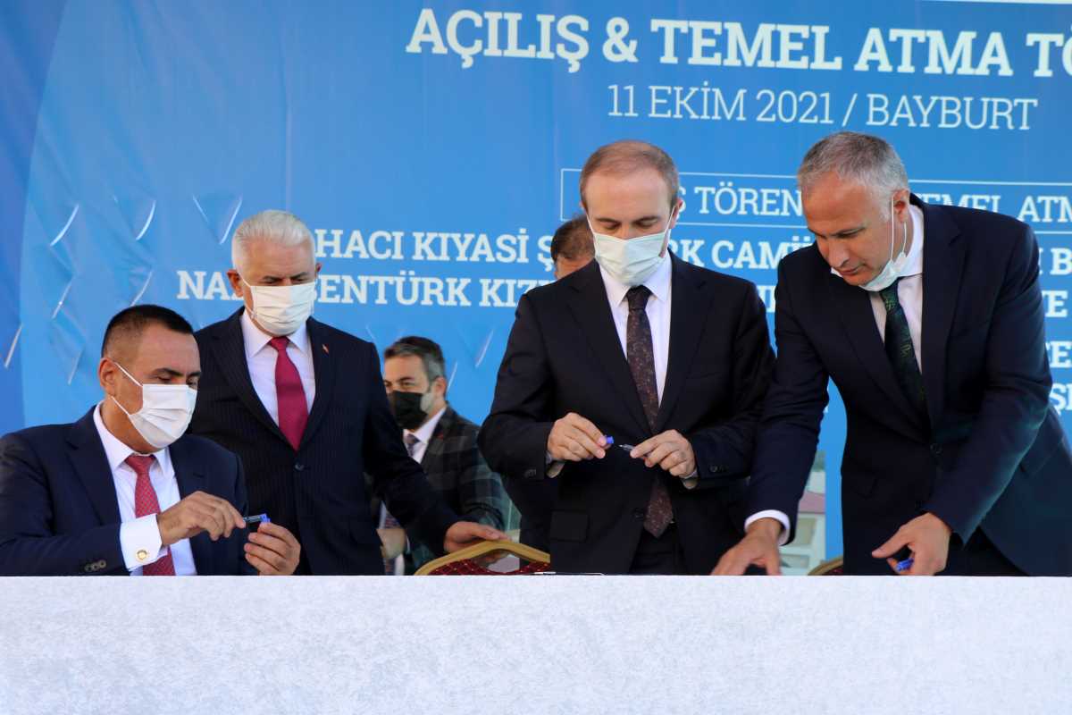 Bayburt Group tarafından yaptırılan camii ve anaokulunun açılışı Yıldırım’ın katılımıyla yapıldı