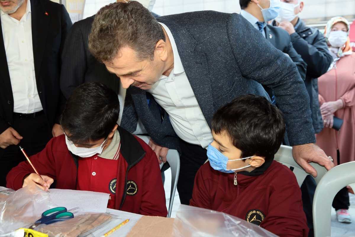 Gaziosmanpaşa’da 'Küçük Buluşlar Büyük Dünyalar' bilim şenliği