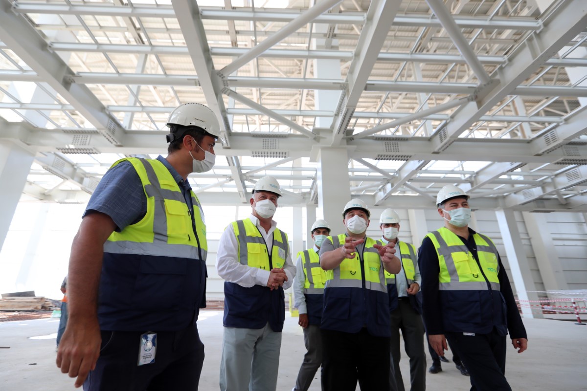 Bakan Varank TOGG Gemlik Tesisleri İnşaatında incelemelerde bulundu