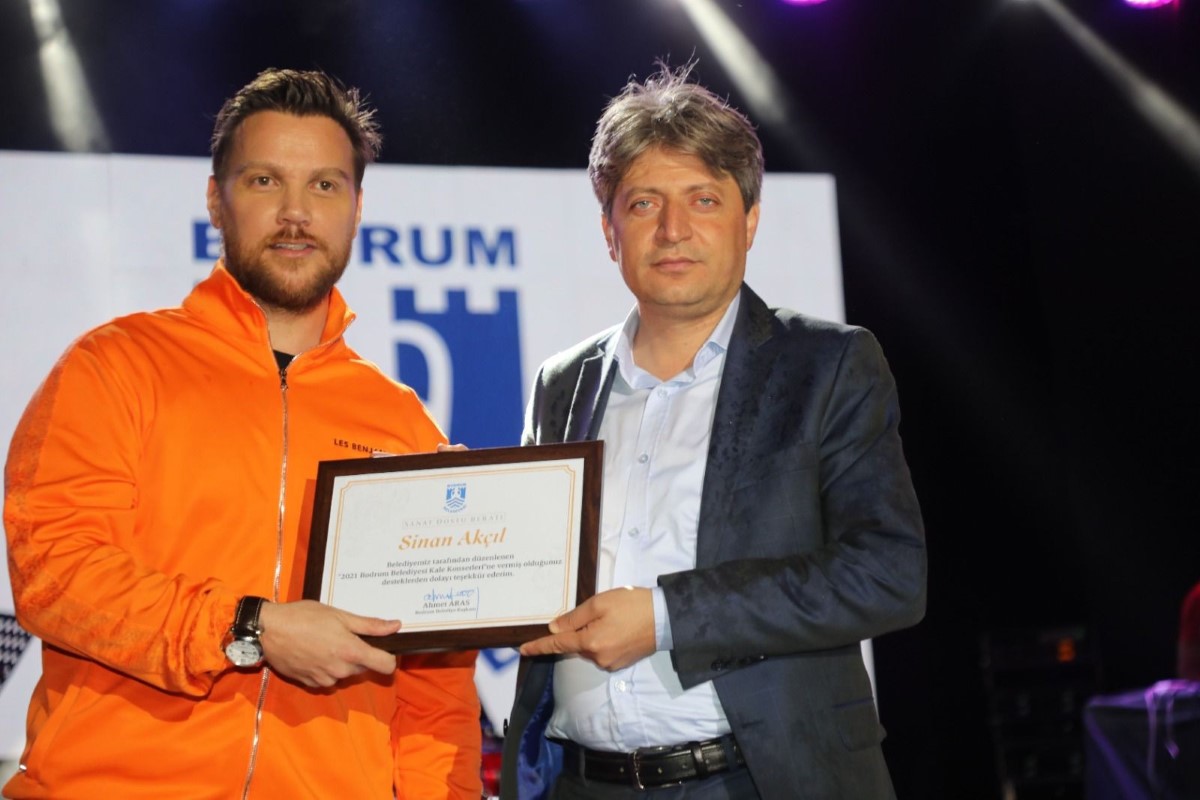 Sinan Akçıl: 'Burcu Kıratlı’dan çocuk istiyorum'