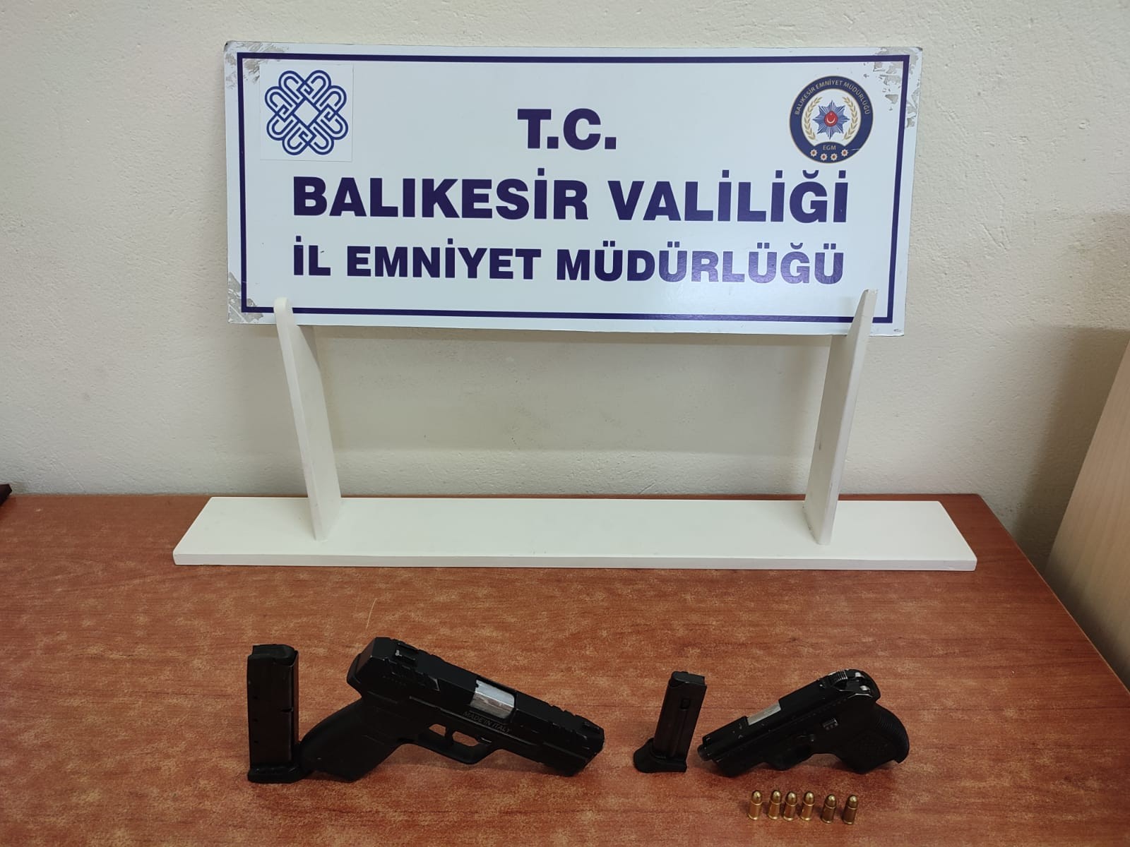 Balıkesir'de polisten 'huzur' operasyonları: 211 gözaltı