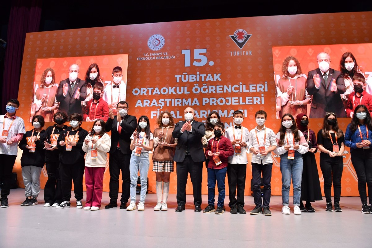 Bakan Varank: '21 farklı ülkeden 127 üst düzey araştırmacıyı ülkemize kazandırdık'