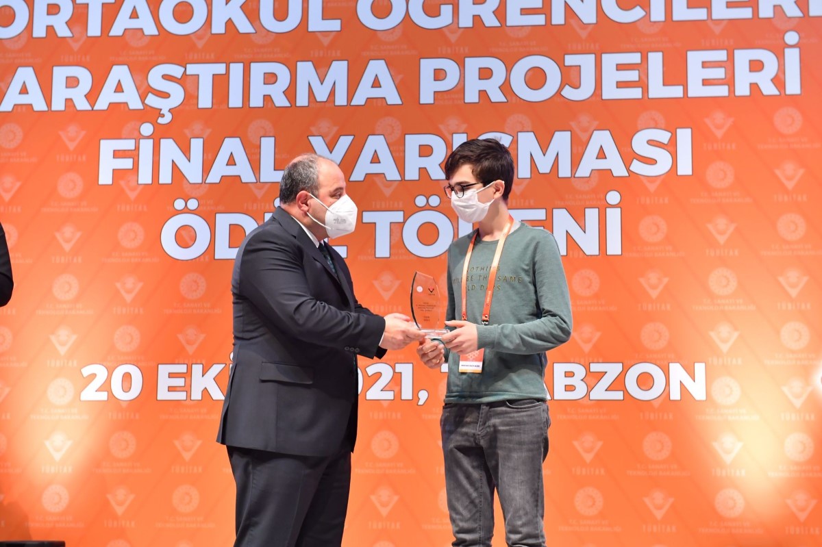 Bakan Varank: '21 farklı ülkeden 127 üst düzey araştırmacıyı ülkemize kazandırdık'