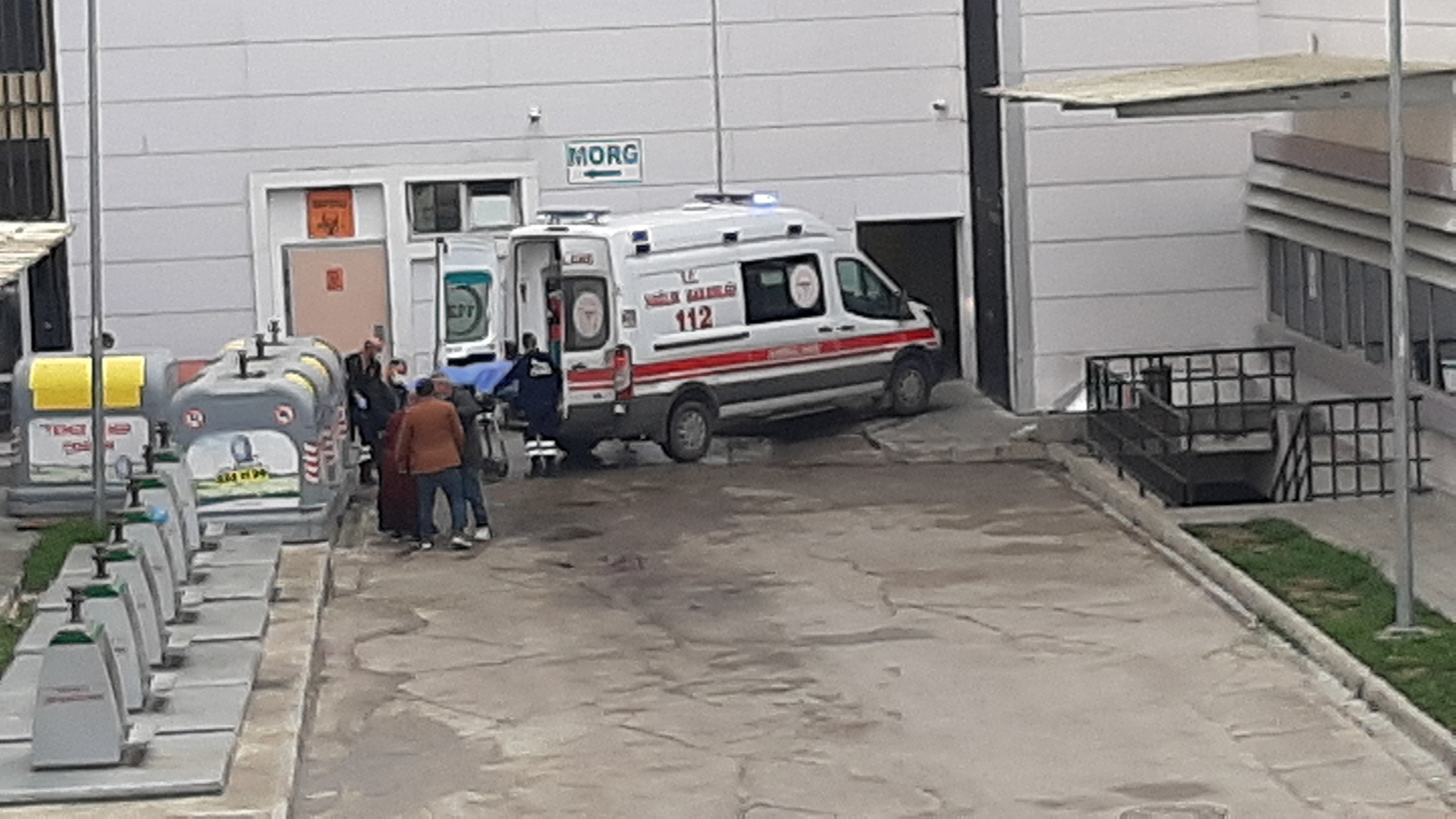 Pres makinesine sıkışan fabrika işçisi hayatını kaybetti