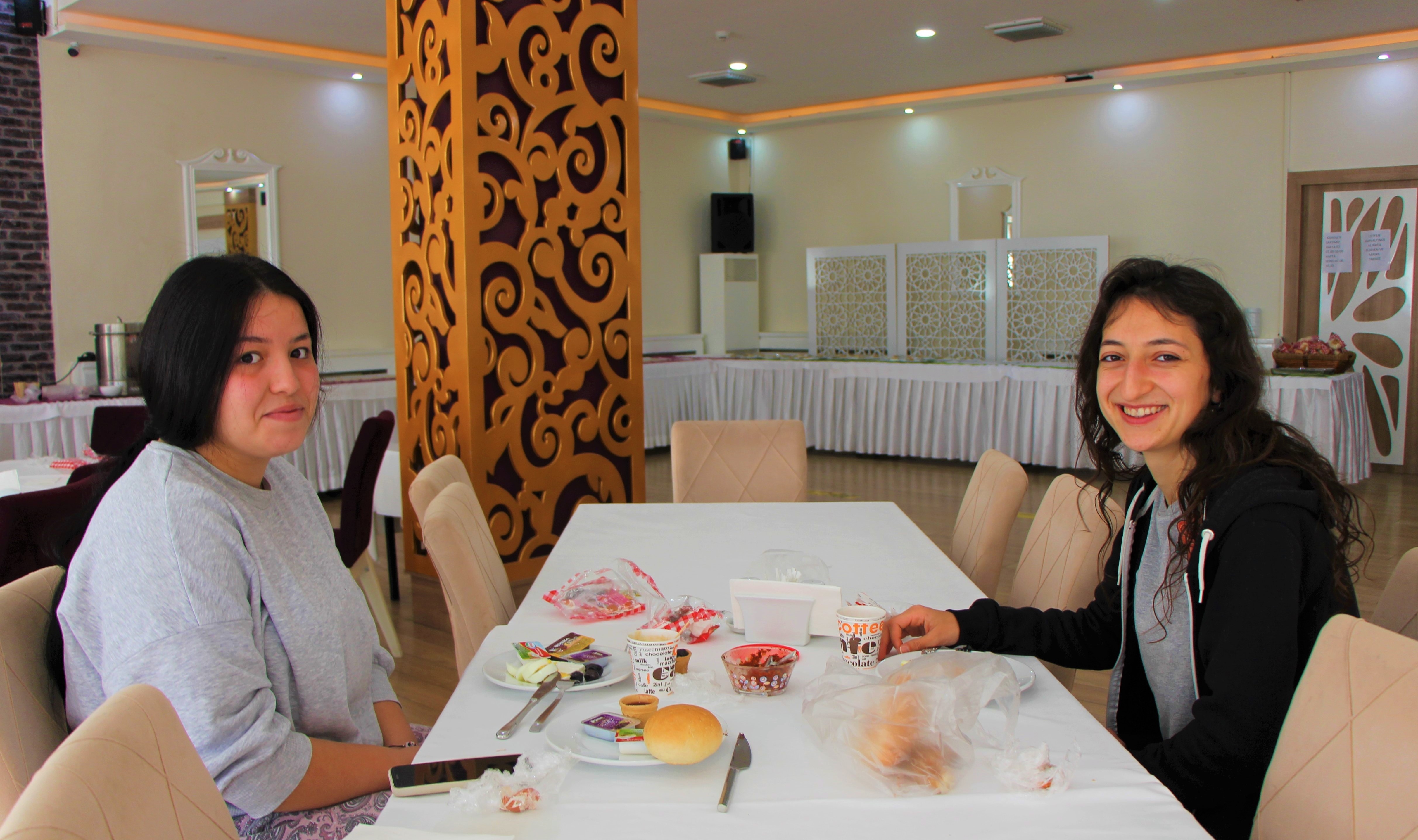 Üniversitelilere aylığı 500 TL’ye Yeşilırmak manzaralı otel