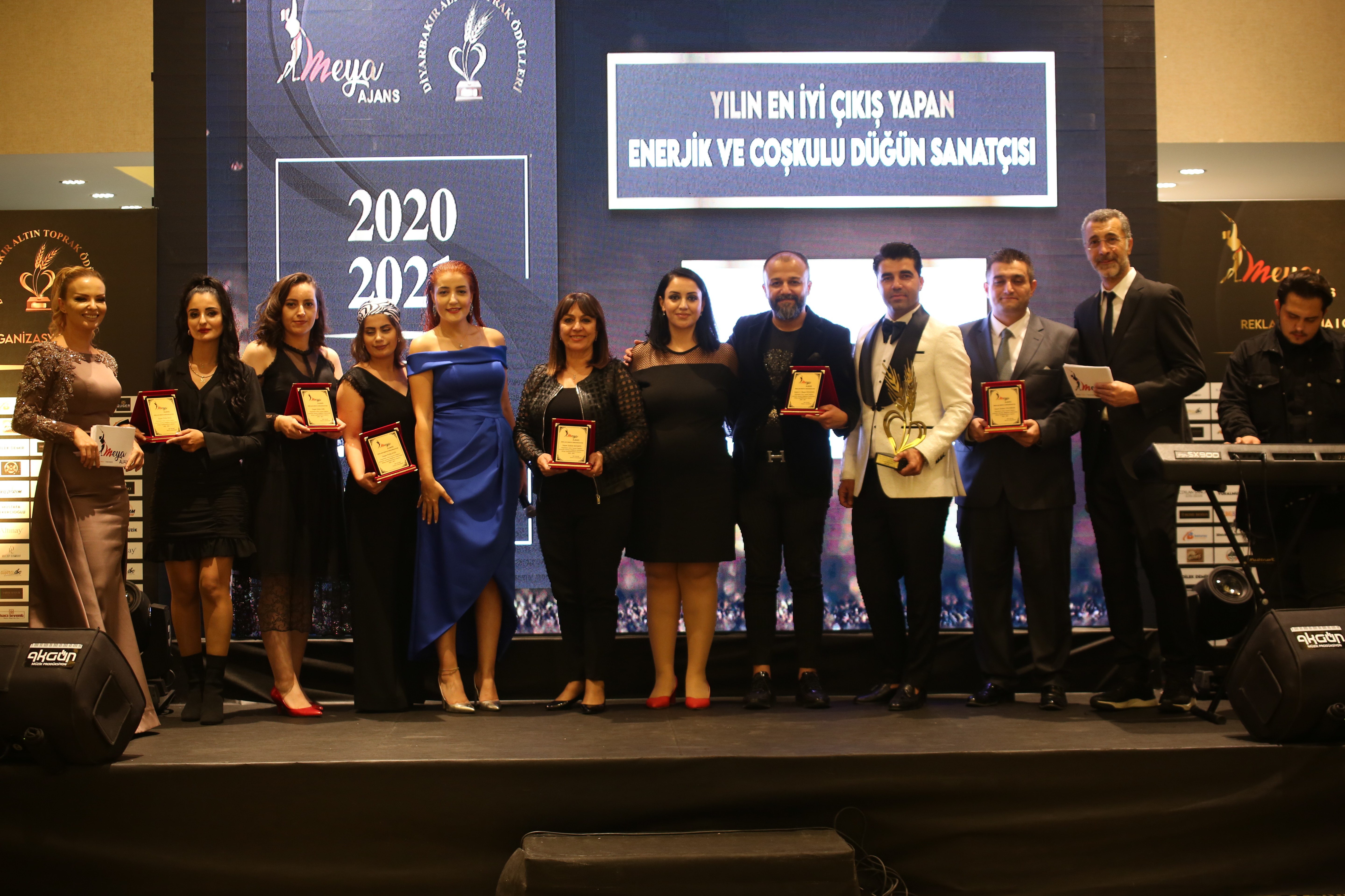 Altın Toprak Ödülleri sahiplerini buldu