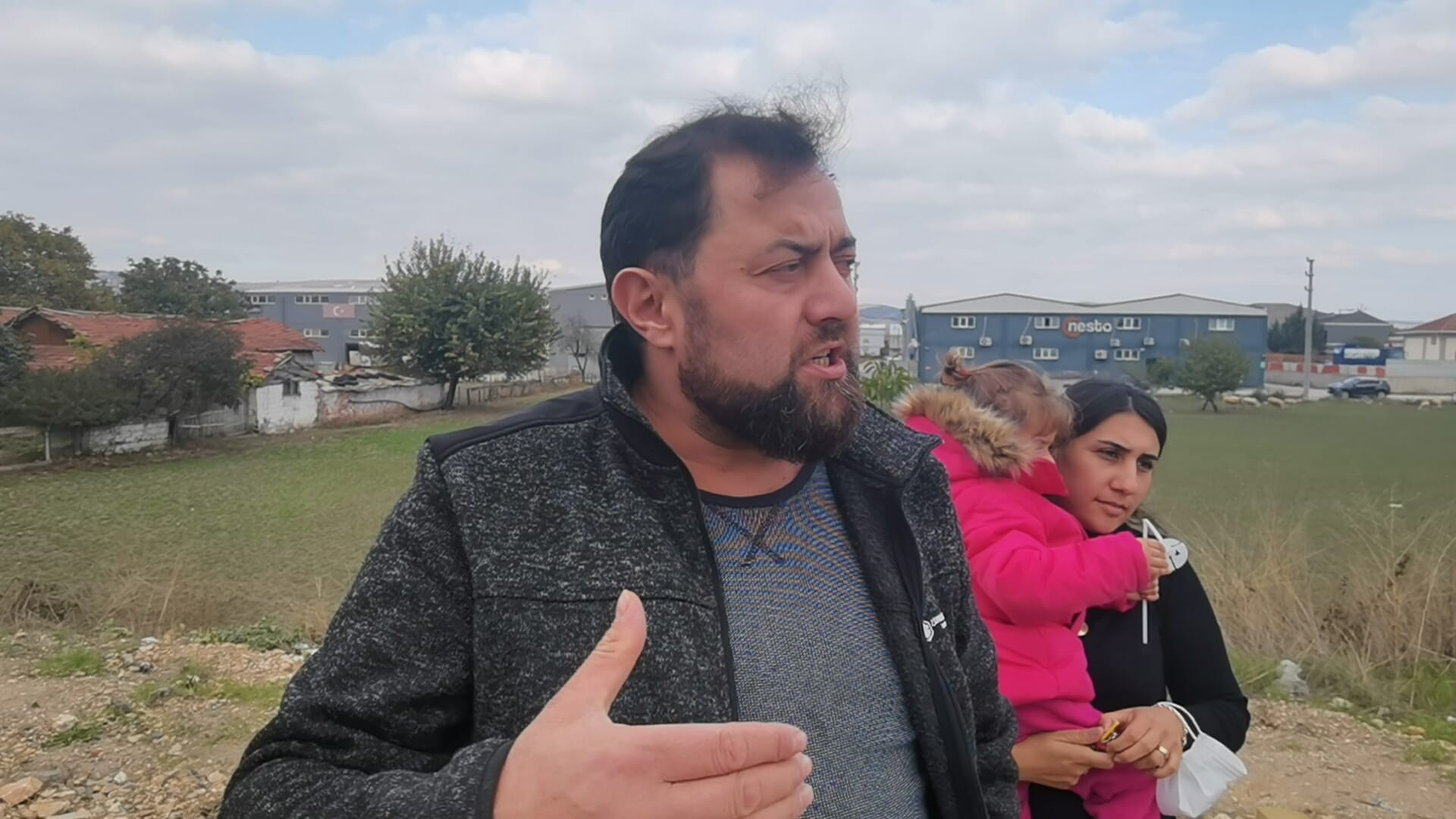 Kötü kokular ilçeyi ayağa kaldırdı, 112 çağrı merkezi telefonları kitlendi