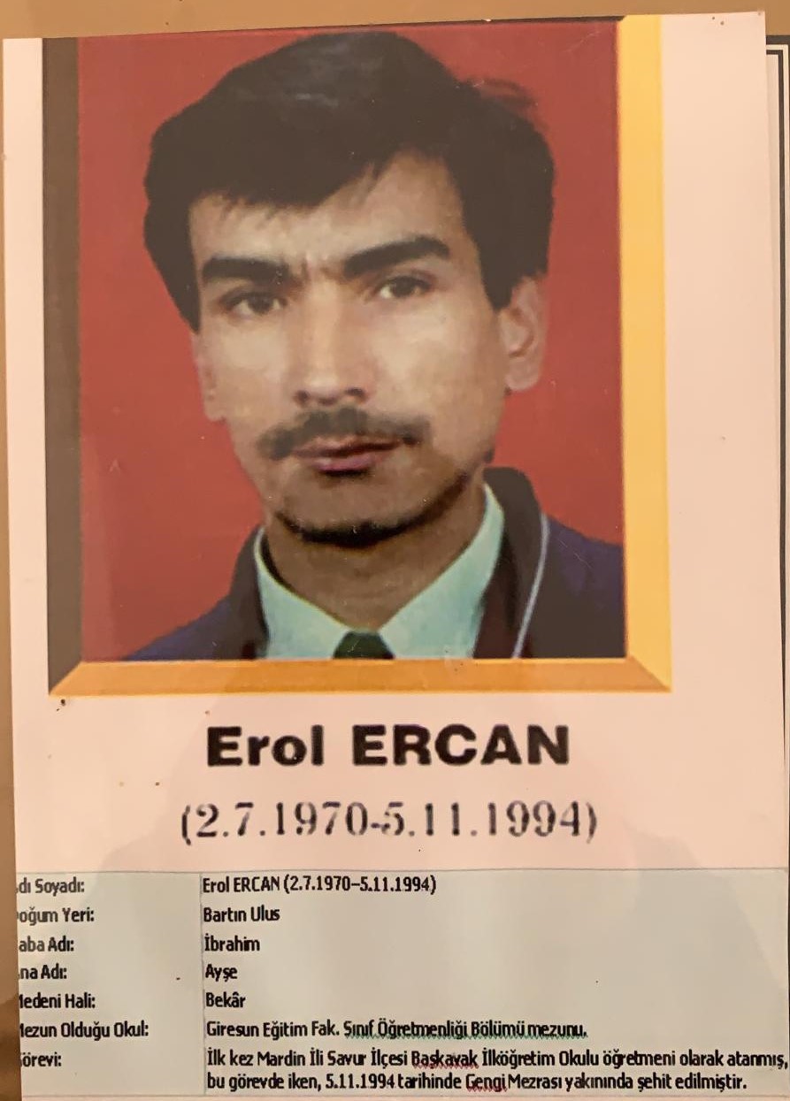 PKK'nın 27 yıl önceki katliamının acısı dinmek bilmiyor