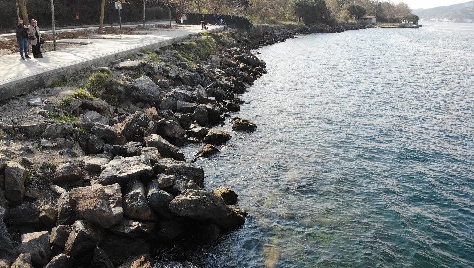 İstanbul'da tedirgin eden görüntü: Beykoz’da deniz çekildi