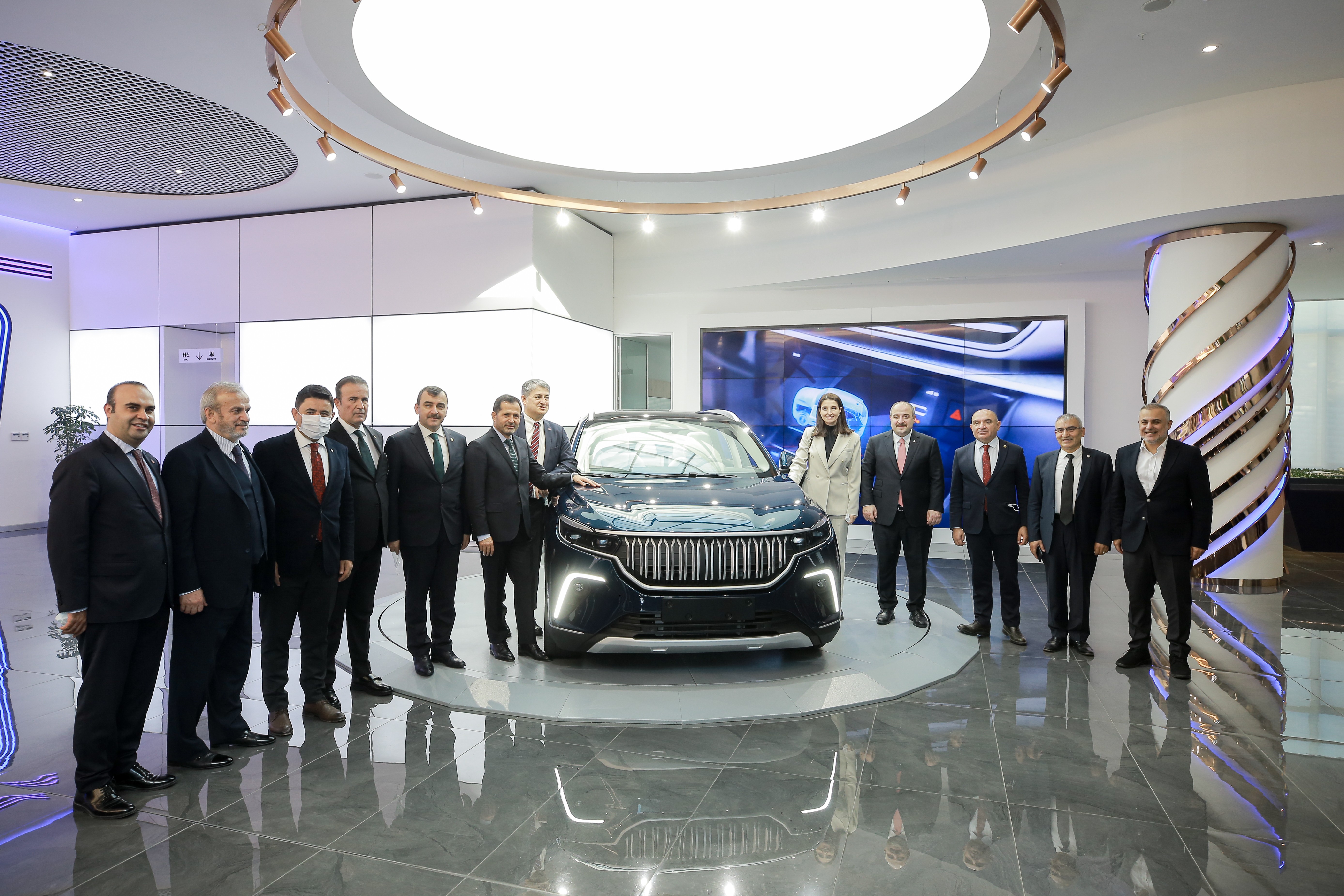 Bakan Varank: 'Türkiye'de 2 milyon araç üretme kapasitesi var'