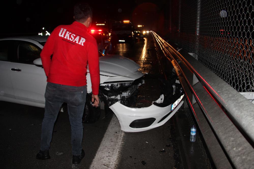 TEM’de 10 araçlı zincirleme kaza: 5 yaralı