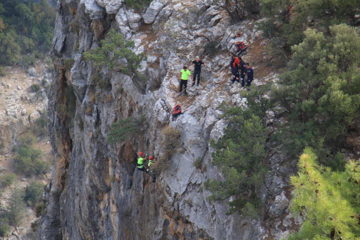 Müslüme’yi bulmak için ekipler, her yolu deniyor