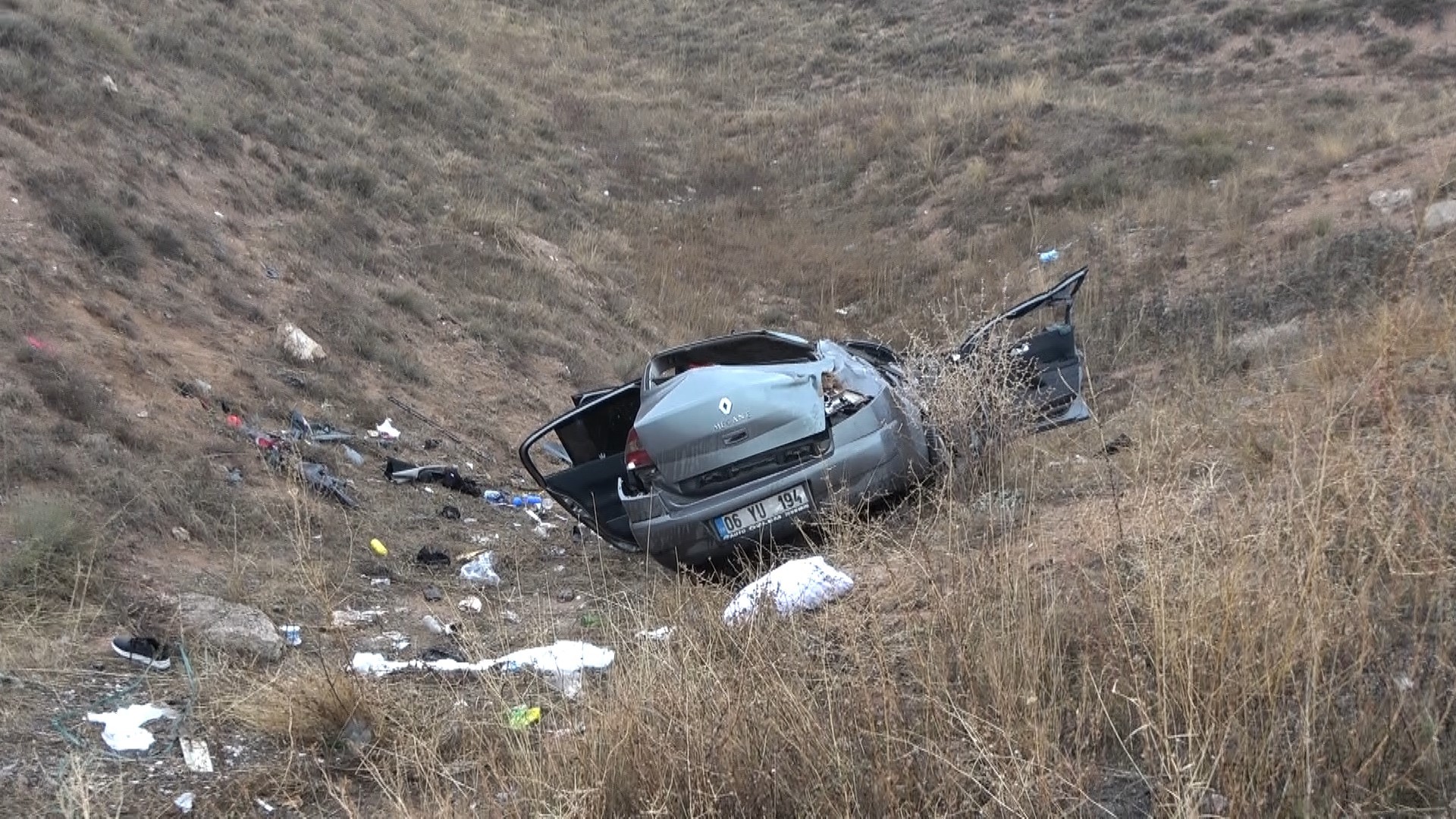 Ankara’da virajı alamayan araç takla attı: 1 ölü, 1 ağır yaralı