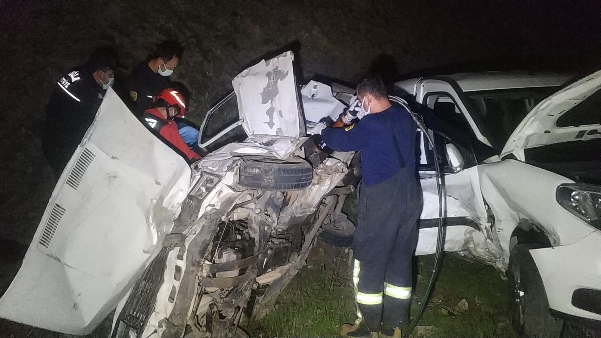 Muğla’da trafik kazası: Ölü ve yaralılar var