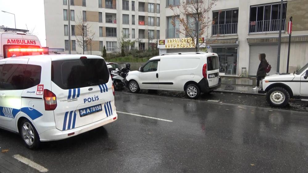 Başakşehir’de kuyumcu soygunu: 7 kilogram altın çalıp kayıplara karıştılar