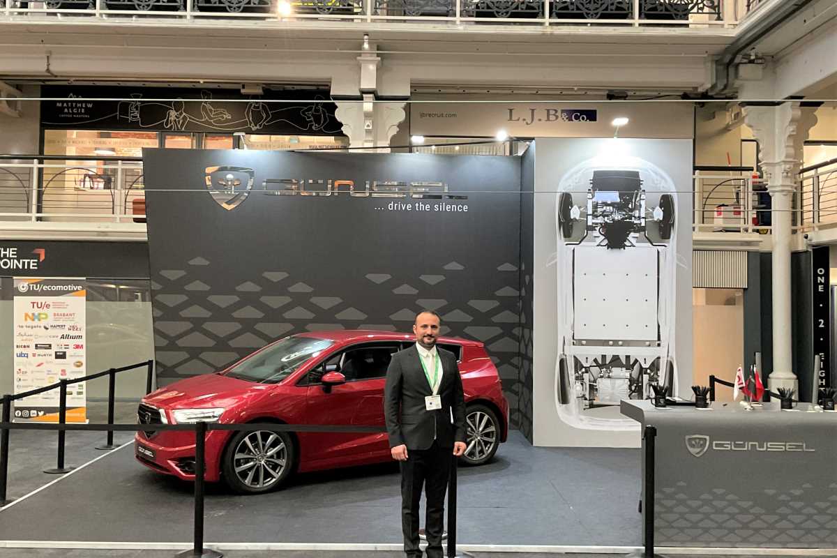 GÜNSEL, Londra’da dünya ile buluştu