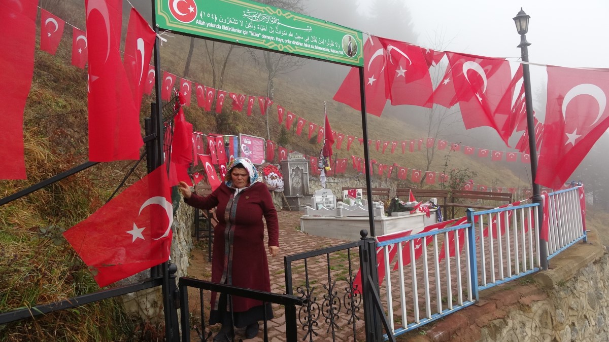 Eren Bülbül'ün hayatının konu edildiği film doğum günü olan 1 Ocak’ta vizyona giriyor