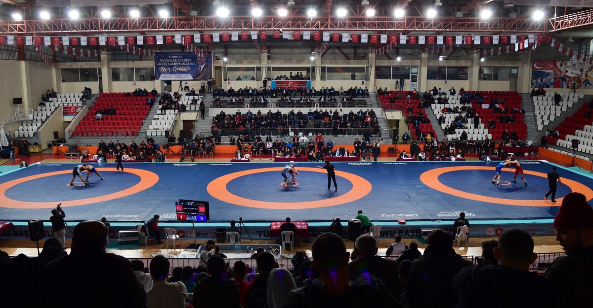 Türkiye Serbest Güreş Şampiyonası sona erdi