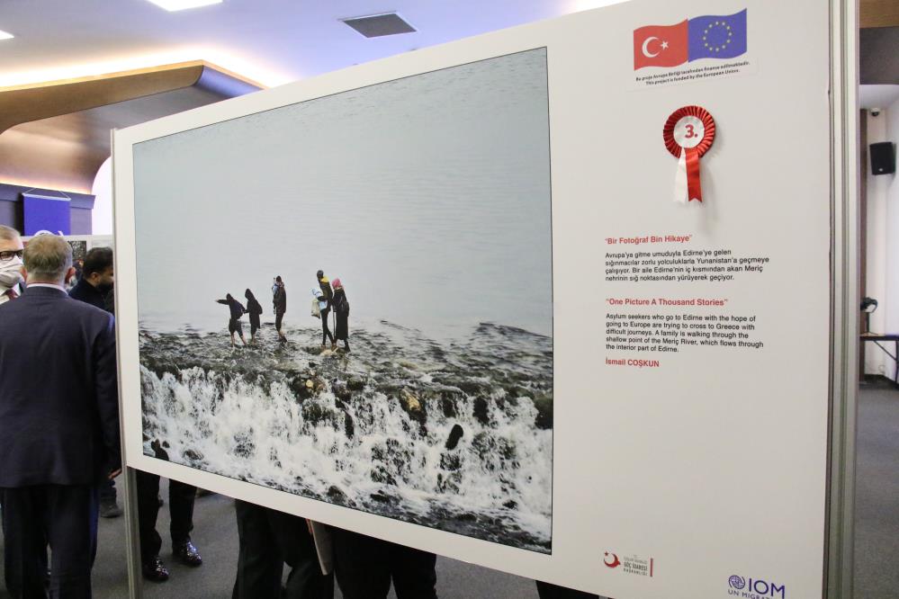 İHA foto muhabiri İsmail Coşkun’un göç fotoğrafına ödül