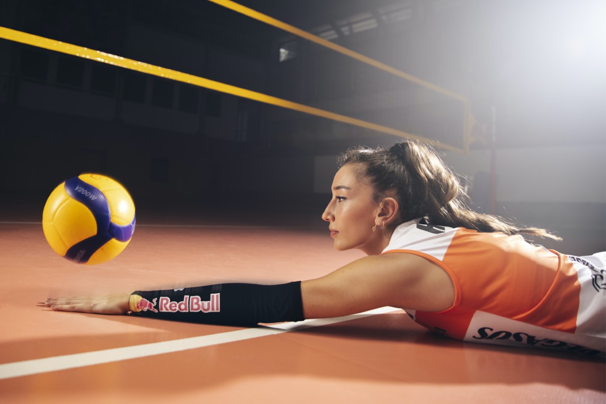 Milli voleybolcu Hande Baladin’in hedefi ligde ve Avrupa’da şampiyonluk
